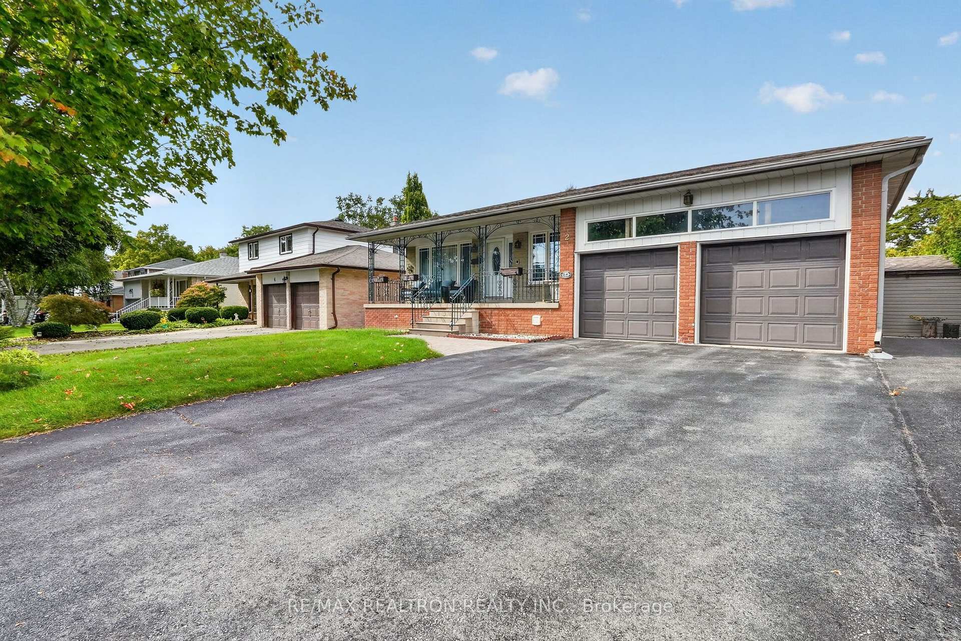 Photo 2 of 2 Captain Armstrong Lane, Markham, Sherwood-Amberglen — HOMEH