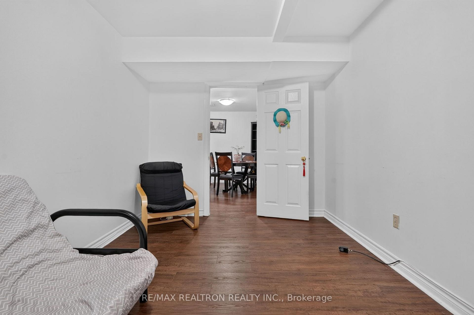Photo 46 of 2 Captain Armstrong Lane, Markham, Sherwood-Amberglen — HOMEH