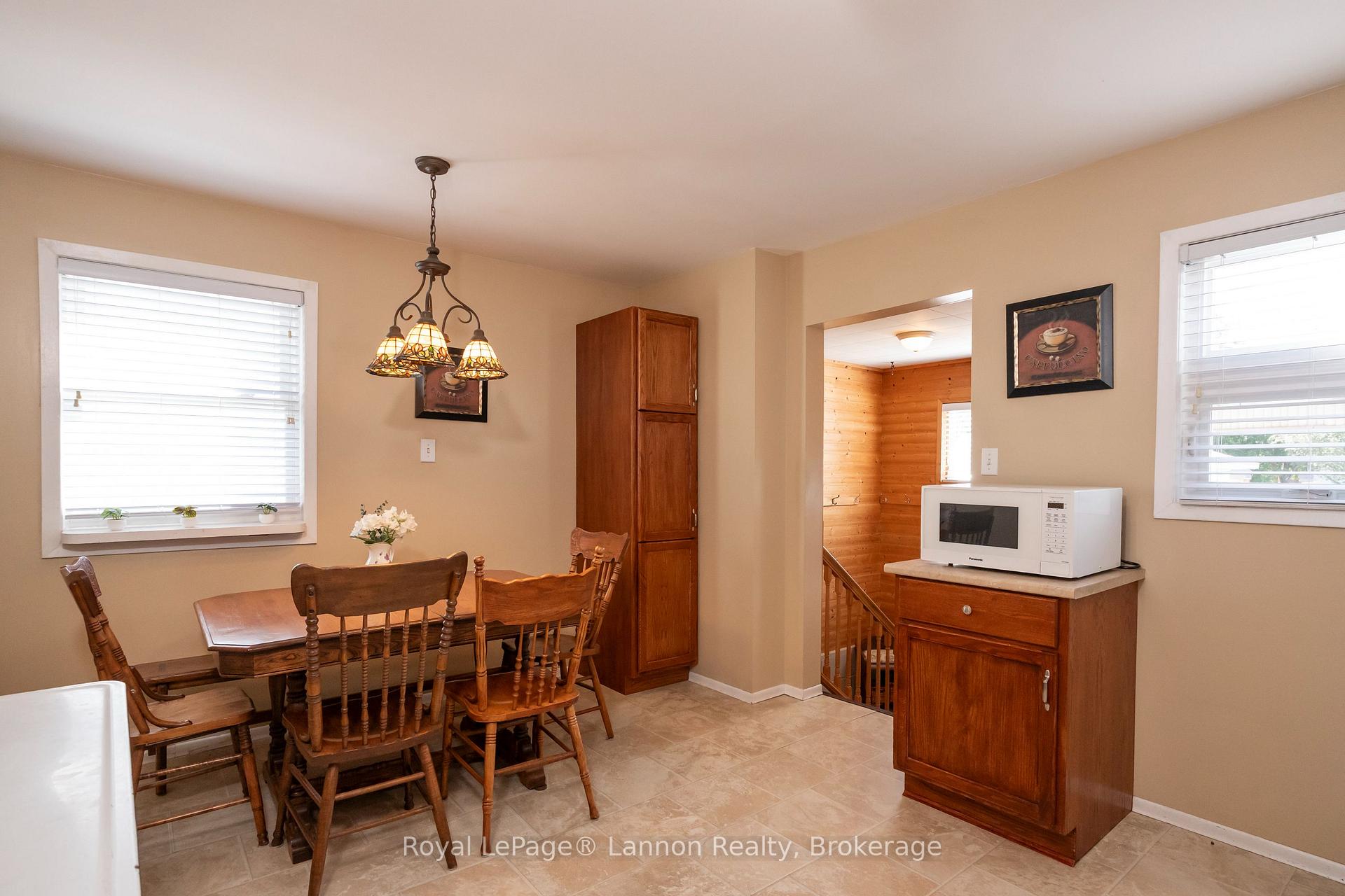 Photo 14 of 234 Christina Street E, Thunder Bay, Westfort — HOMEH