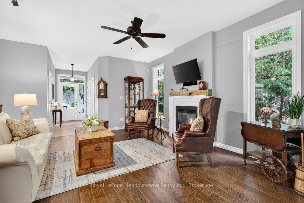Photo 11 of 100 Sammon Drive, Guelph/Eramosa, Rockwood — HOMEH