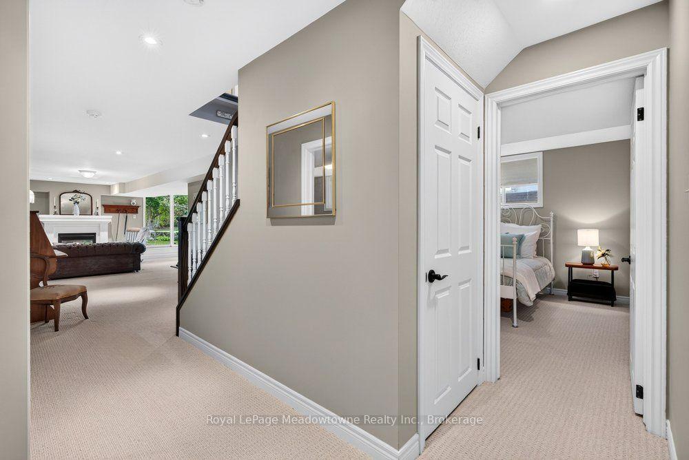 Photo 38 of 100 Sammon Drive, Guelph/Eramosa, Rockwood — HOMEH