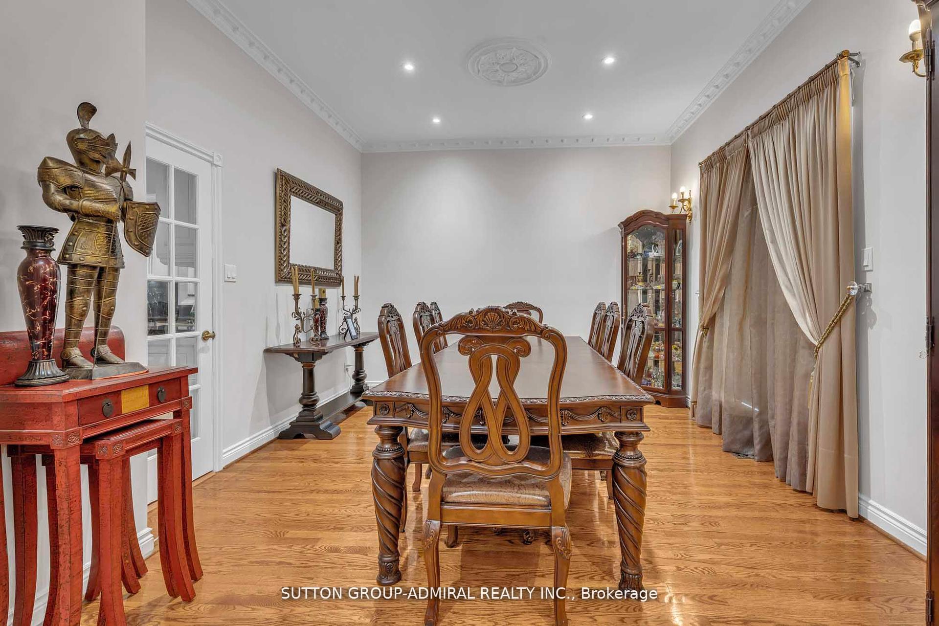 Photo 15 of 116 Goulding Avenue, North York, Newtonbrook West — HOMEH