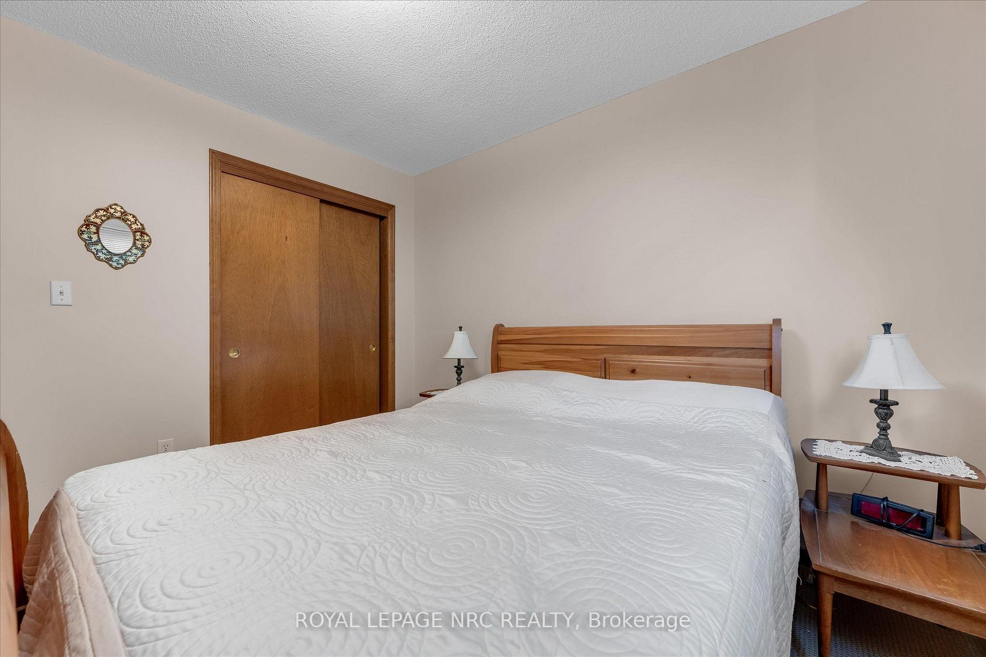 Photo 13 of 14 Andrea Drive, St. Catharines, Rykert/Vansickle — HOMEH