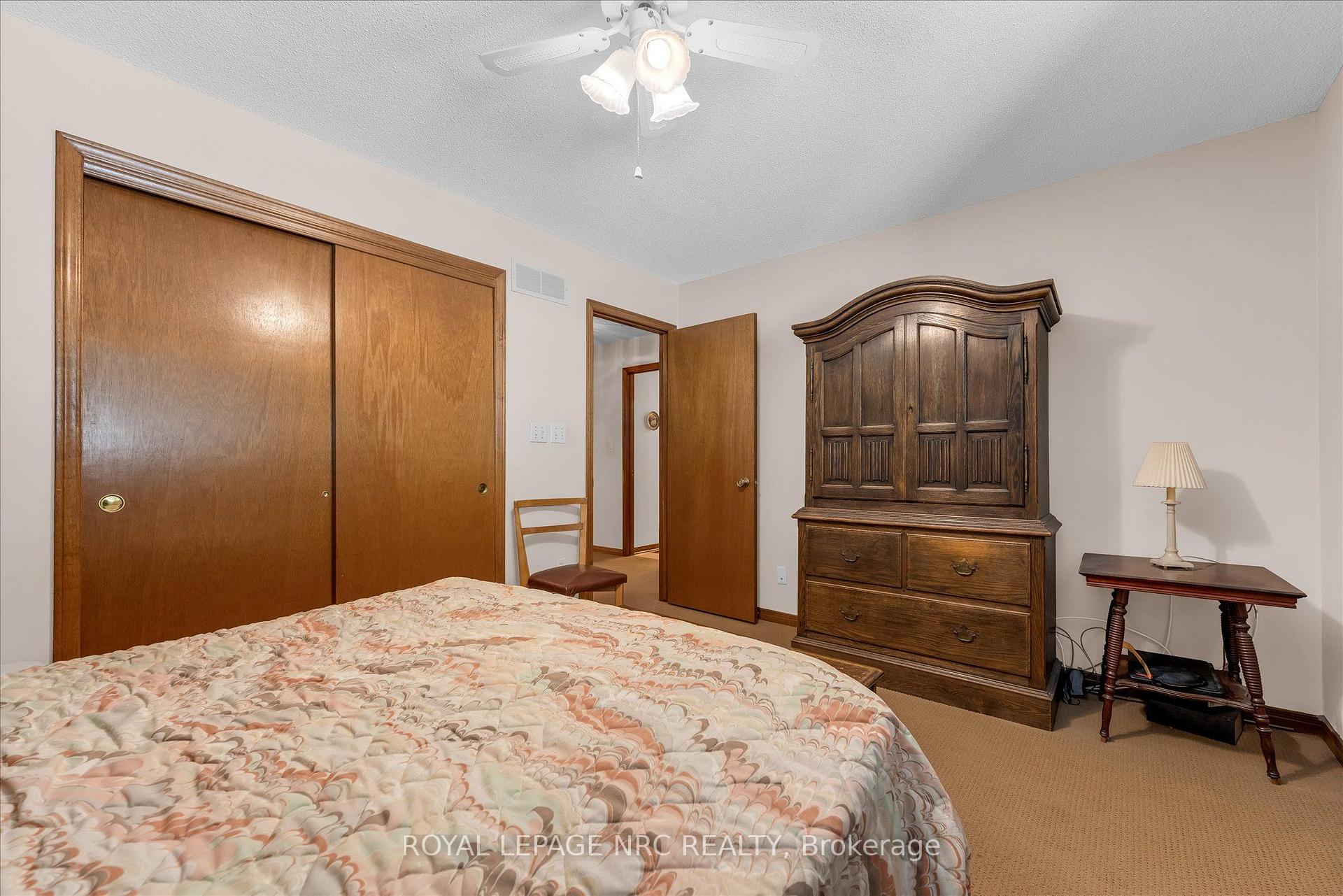Photo 16 of 14 Andrea Drive, St. Catharines, Rykert/Vansickle — HOMEH