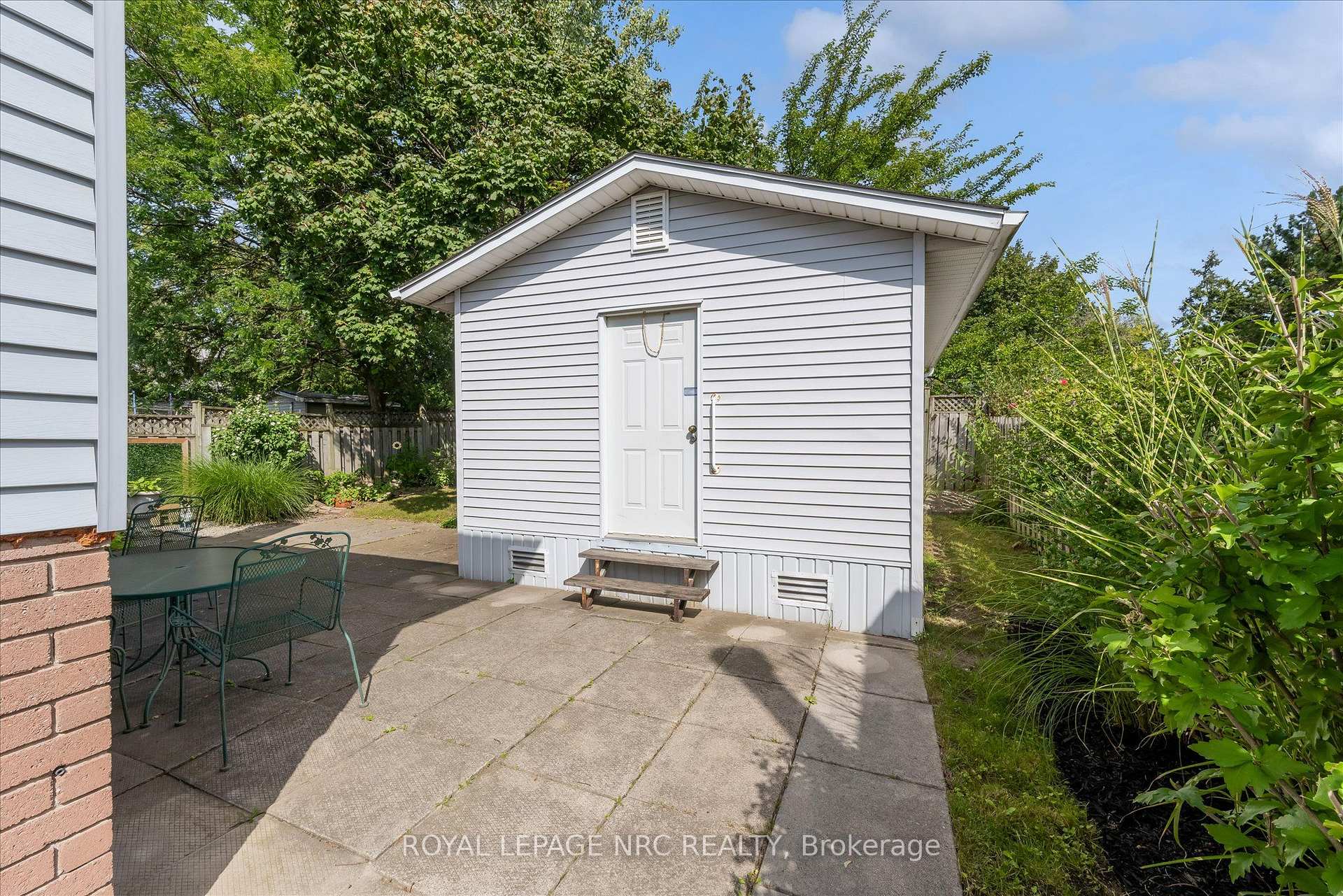 Photo 29 of 14 Andrea Drive, St. Catharines, Rykert/Vansickle — HOMEH