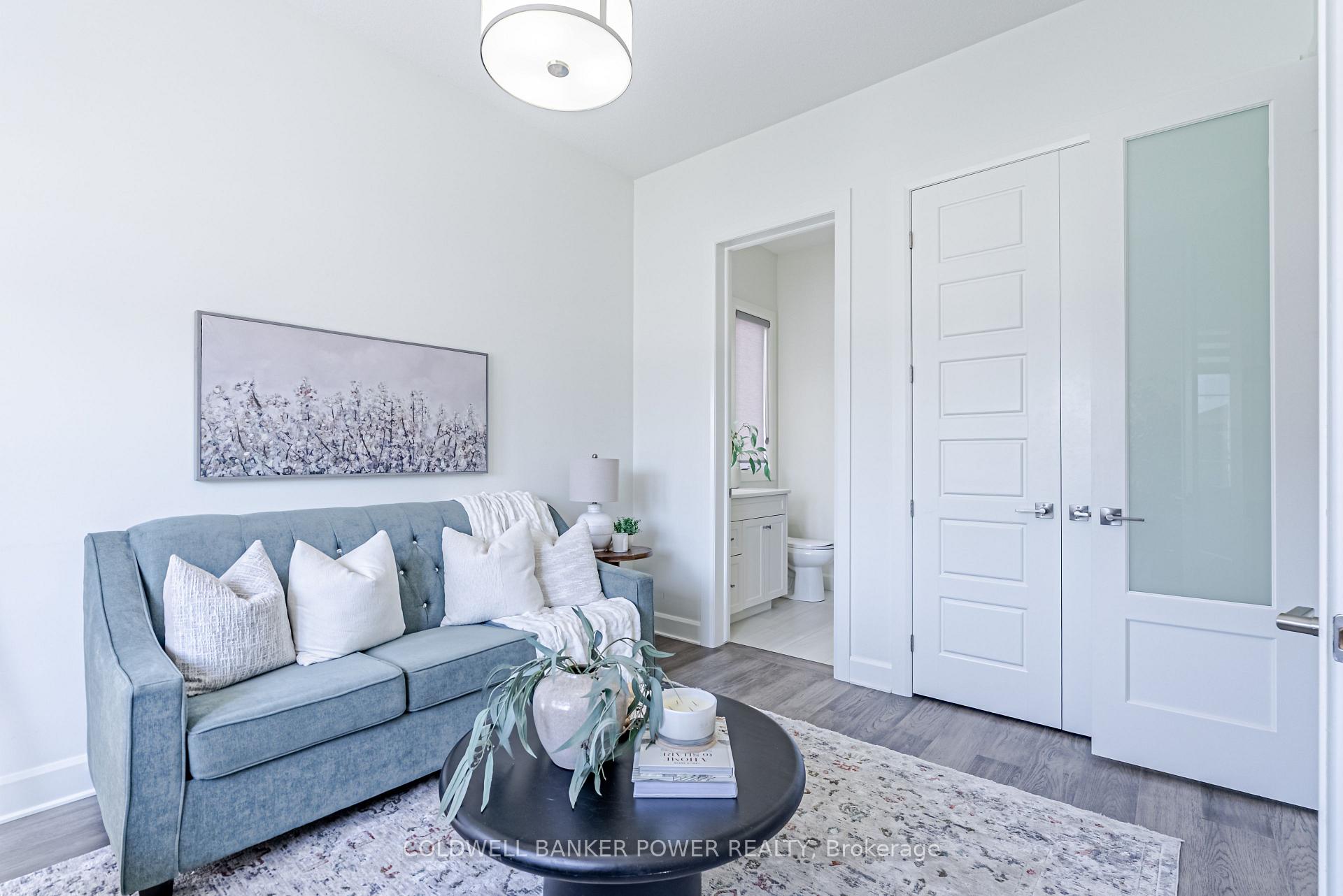 Photo 8 of 2202 Tripp Drive, London, South V — HOMEH