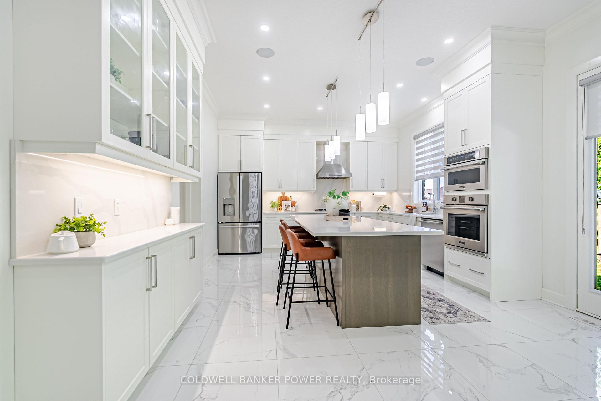 Photo 13 of 2202 Tripp Drive, London, South V — HOMEH