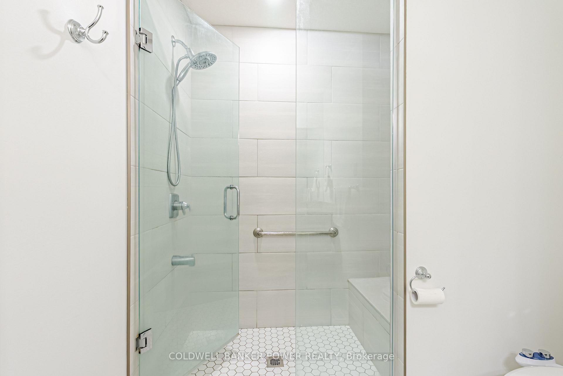 Photo 38 of 2202 Tripp Drive, London, South V — HOMEH