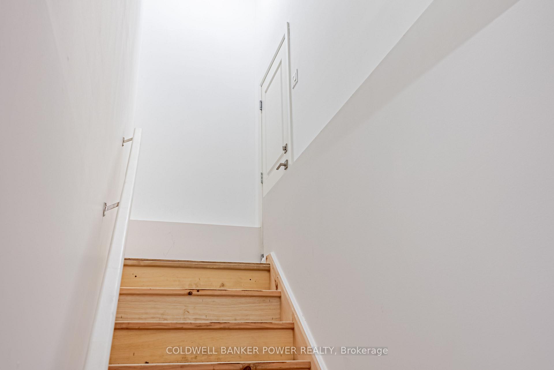 Photo 40 of 2202 Tripp Drive, London, South V — HOMEH
