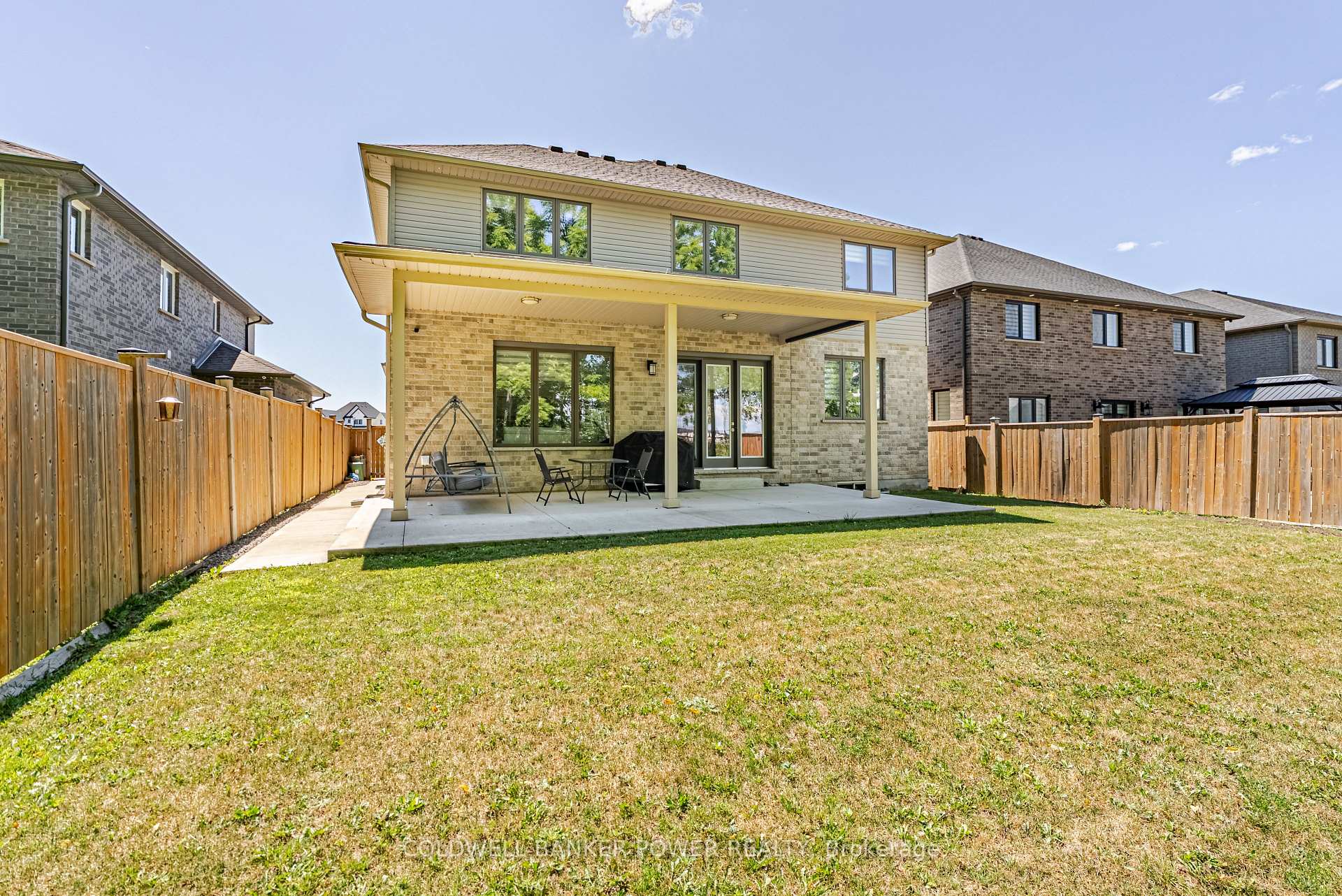 Photo 44 of 2202 Tripp Drive, London, South V — HOMEH