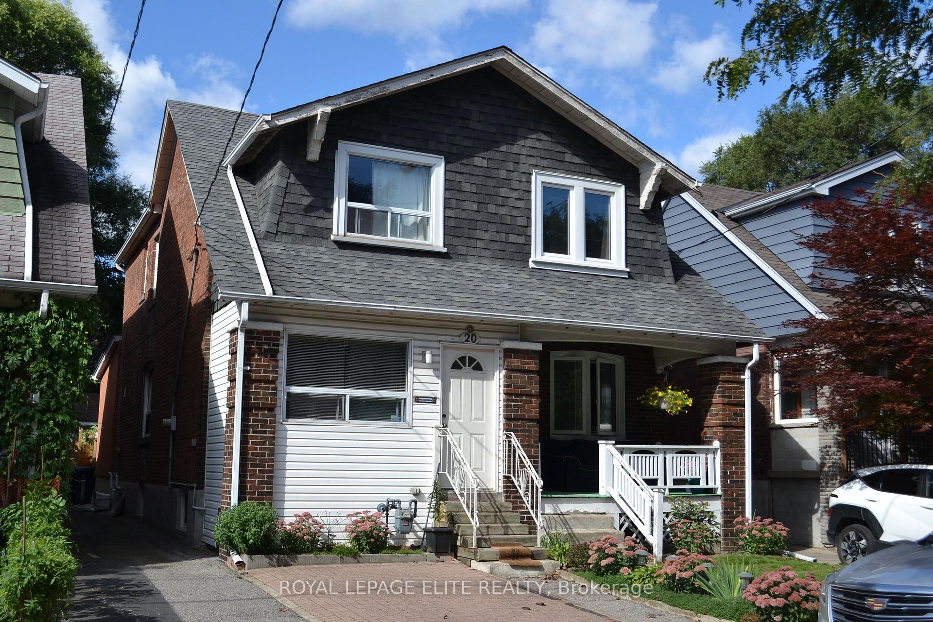 Photo 1 of 22 Inwood Avenue, Toronto, East York — HOMEH