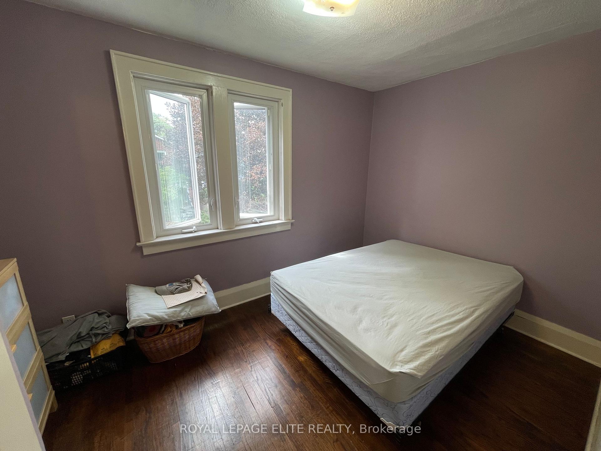 Photo 10 of 22 Inwood Avenue, Toronto, East York — HOMEH