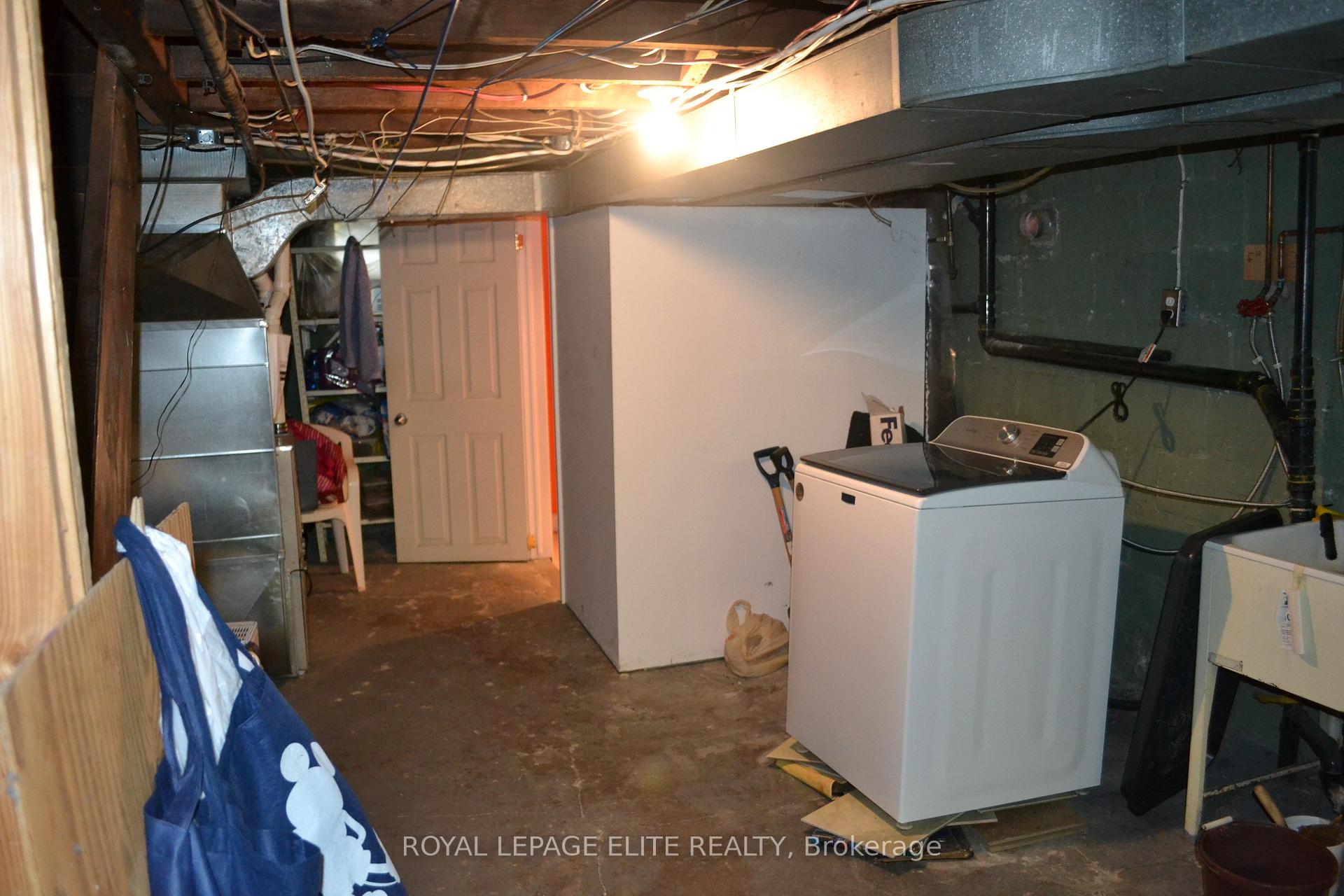 Photo 13 of 22 Inwood Avenue, Toronto, East York — HOMEH