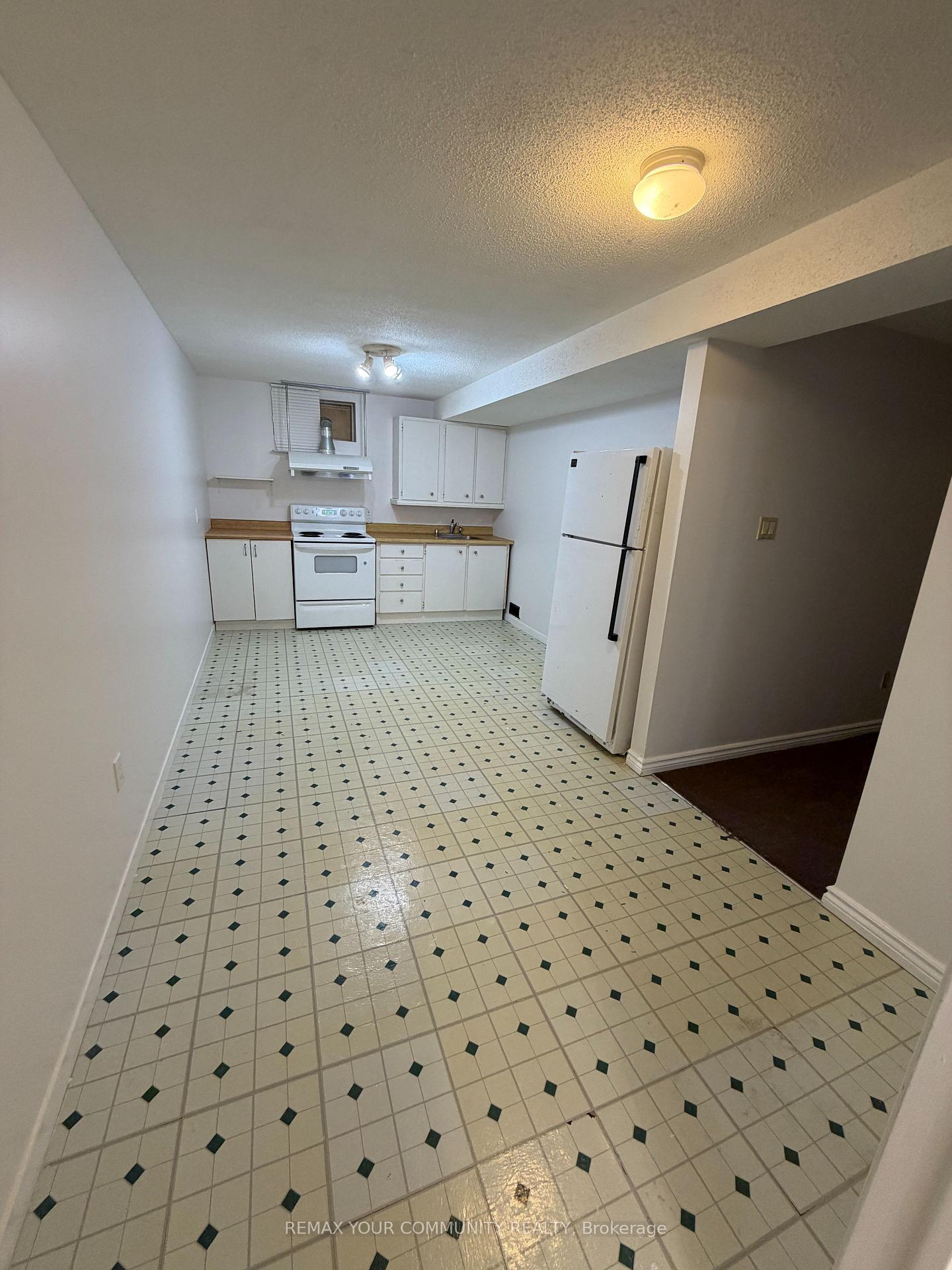 Photo 6 of Unit Basement, 83 Millington Crescent, Ajax, Central — HOMEH