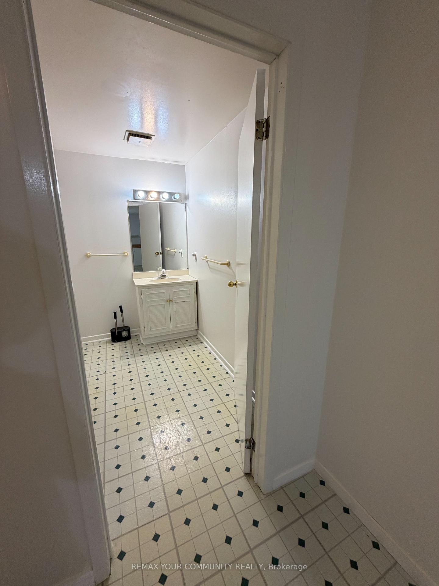 Photo 17 of Unit Basement, 83 Millington Crescent, Ajax, Central — HOMEH