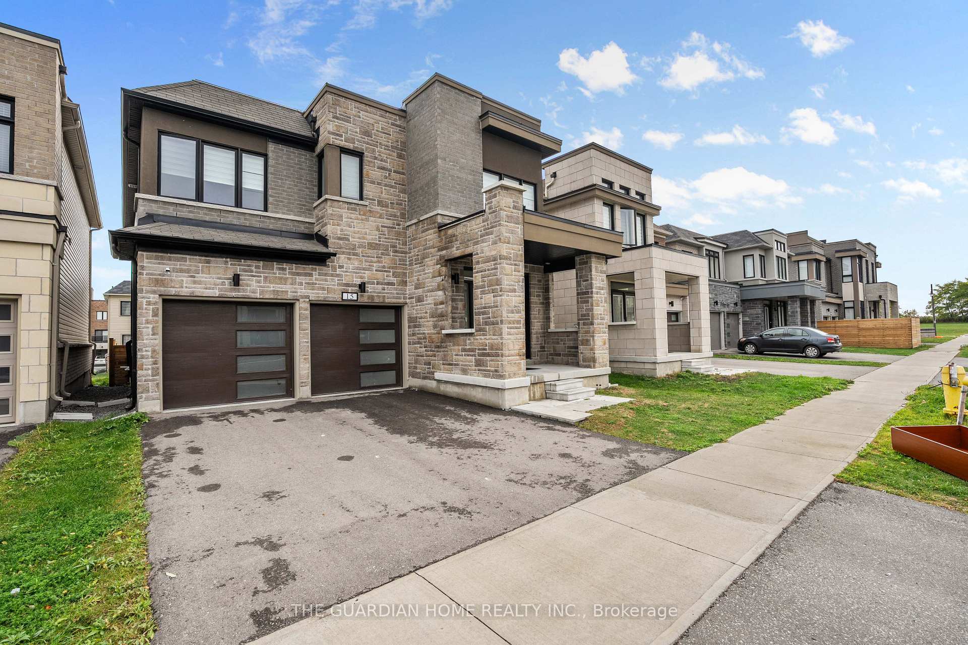 Photo 2 of Unit Bsmt, 15 Clipper Lane, Clarington, Bowmanville — HOMEH