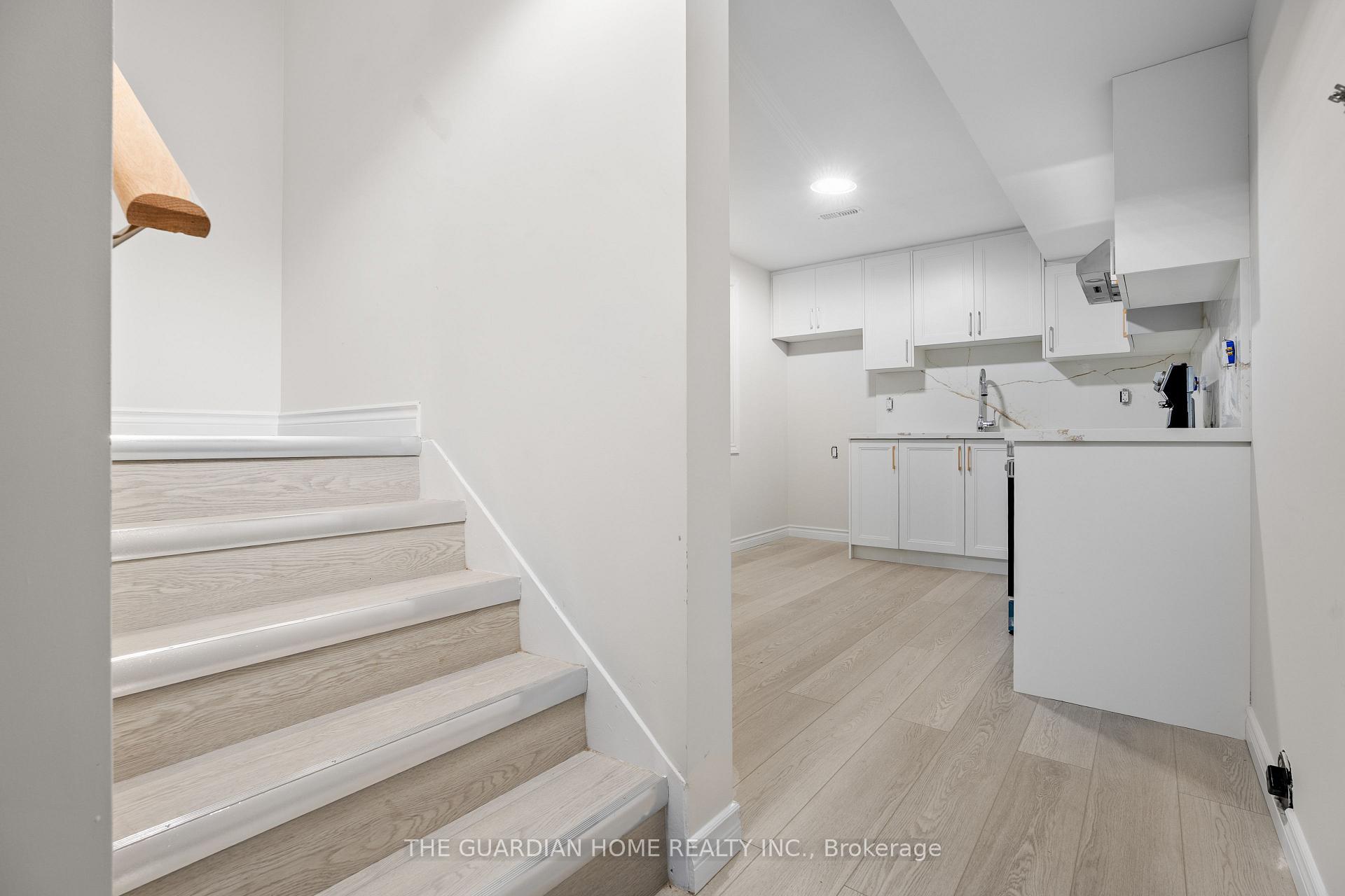 Photo 4 of Unit Bsmt, 15 Clipper Lane, Clarington, Bowmanville — HOMEH
