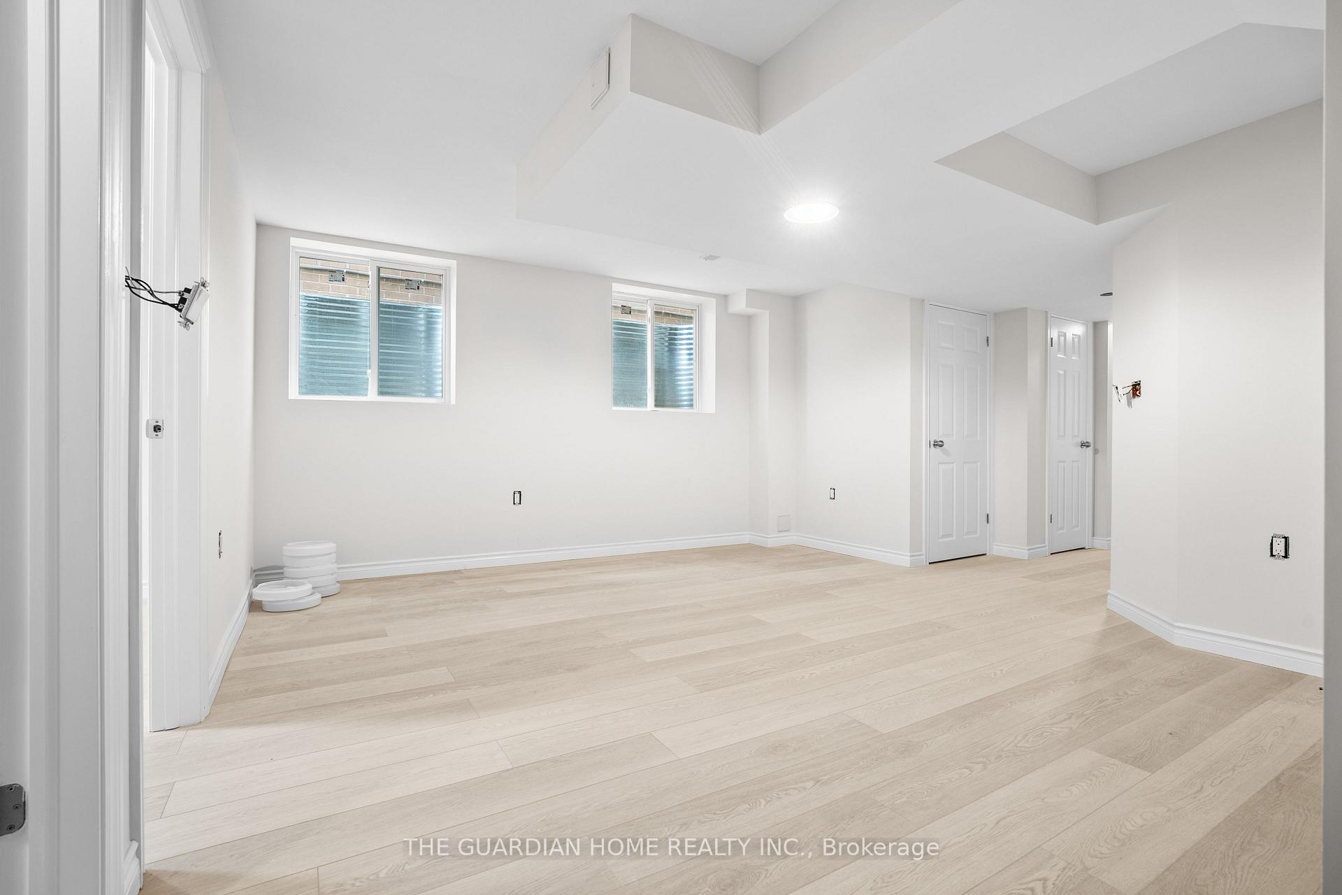 Photo 11 of Unit Bsmt, 15 Clipper Lane, Clarington, Bowmanville — HOMEH