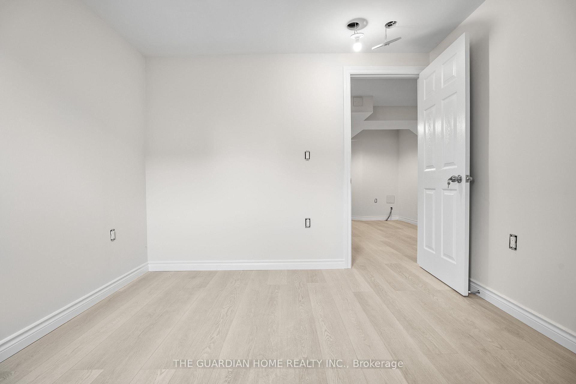 Photo 14 of Unit Bsmt, 15 Clipper Lane, Clarington, Bowmanville — HOMEH