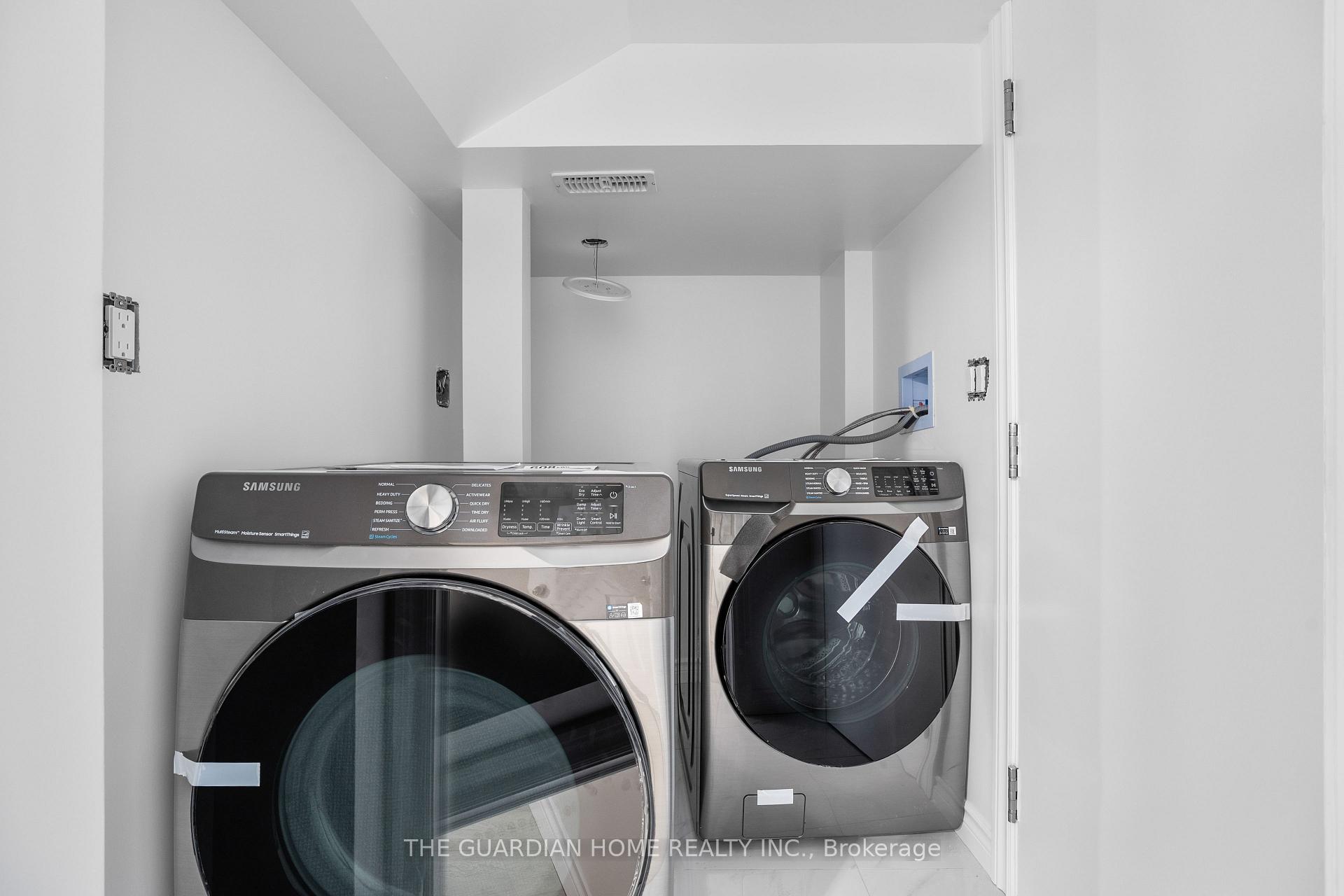 Photo 21 of Unit Bsmt, 15 Clipper Lane, Clarington, Bowmanville — HOMEH