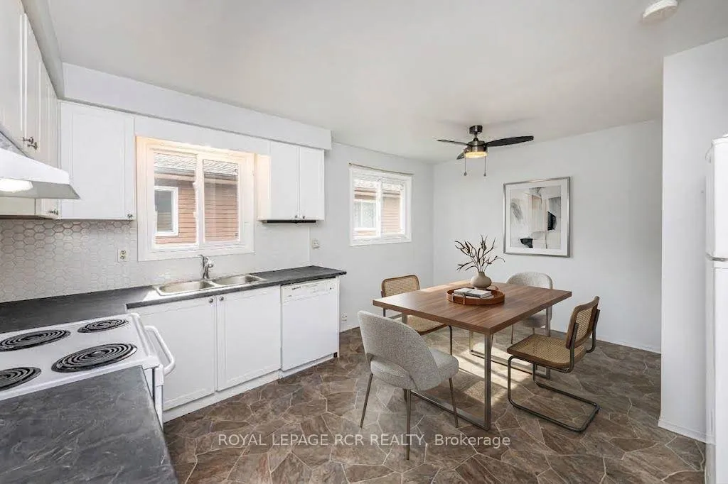 Photo 15 of 12 Steven Street, Orangeville — HOMEH