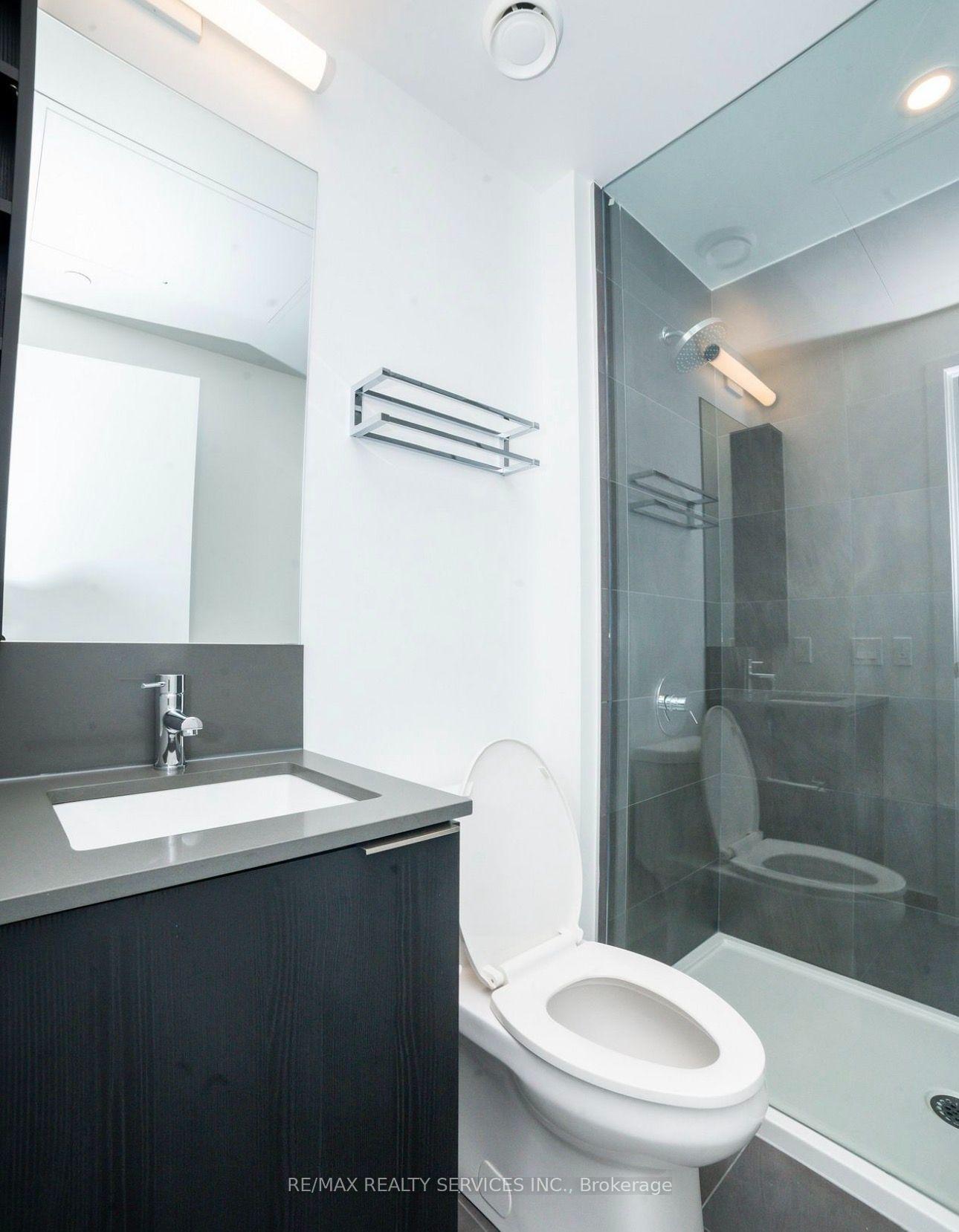 Photo 7 of Unit 607, 7890 Jane Street, Vaughan, Vaughan Corporate Centre — HOMEH