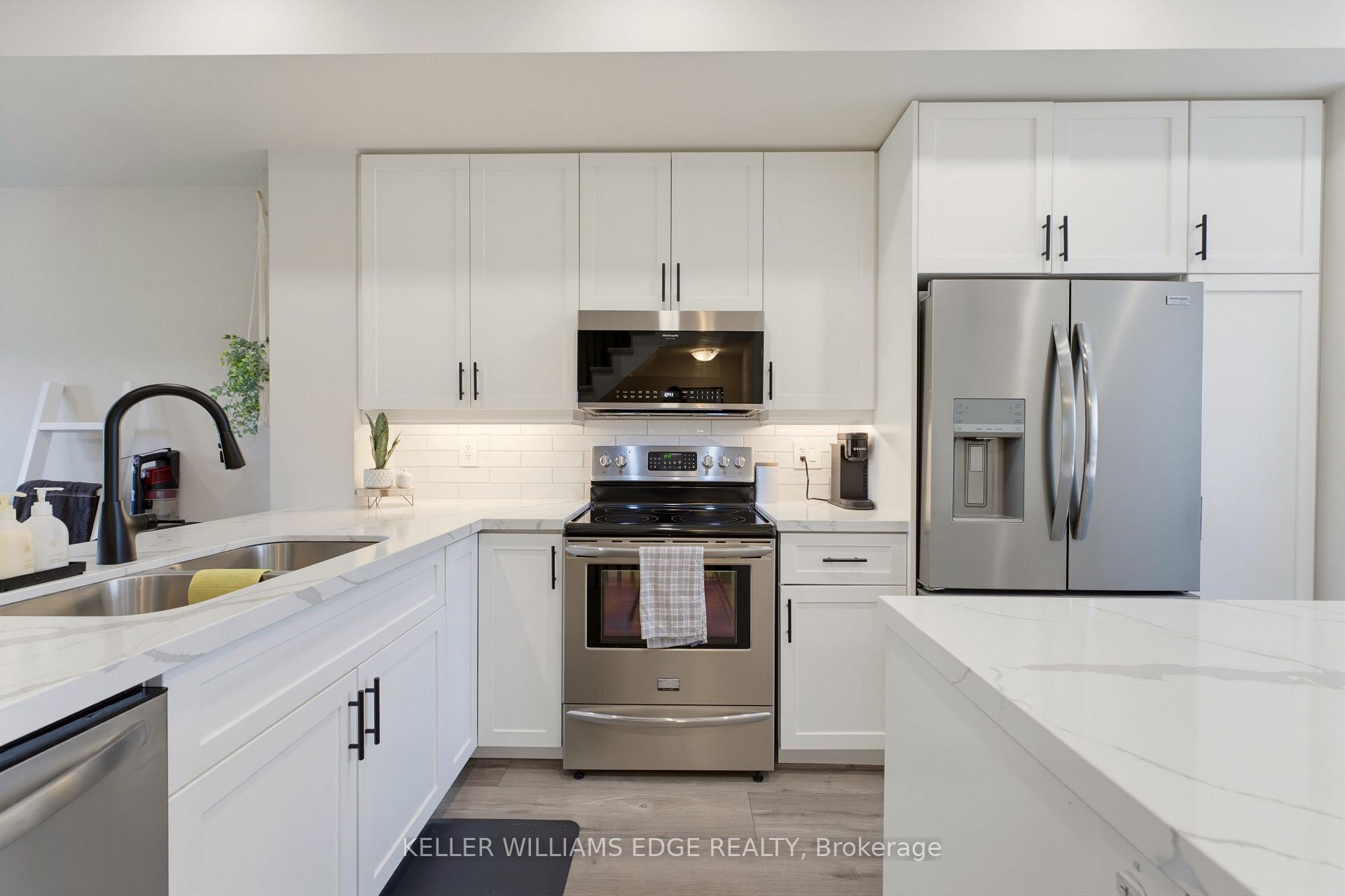 Photo 8 of Unit 32, 720 Grey Street, Brantford, Echo Place — HOMEH