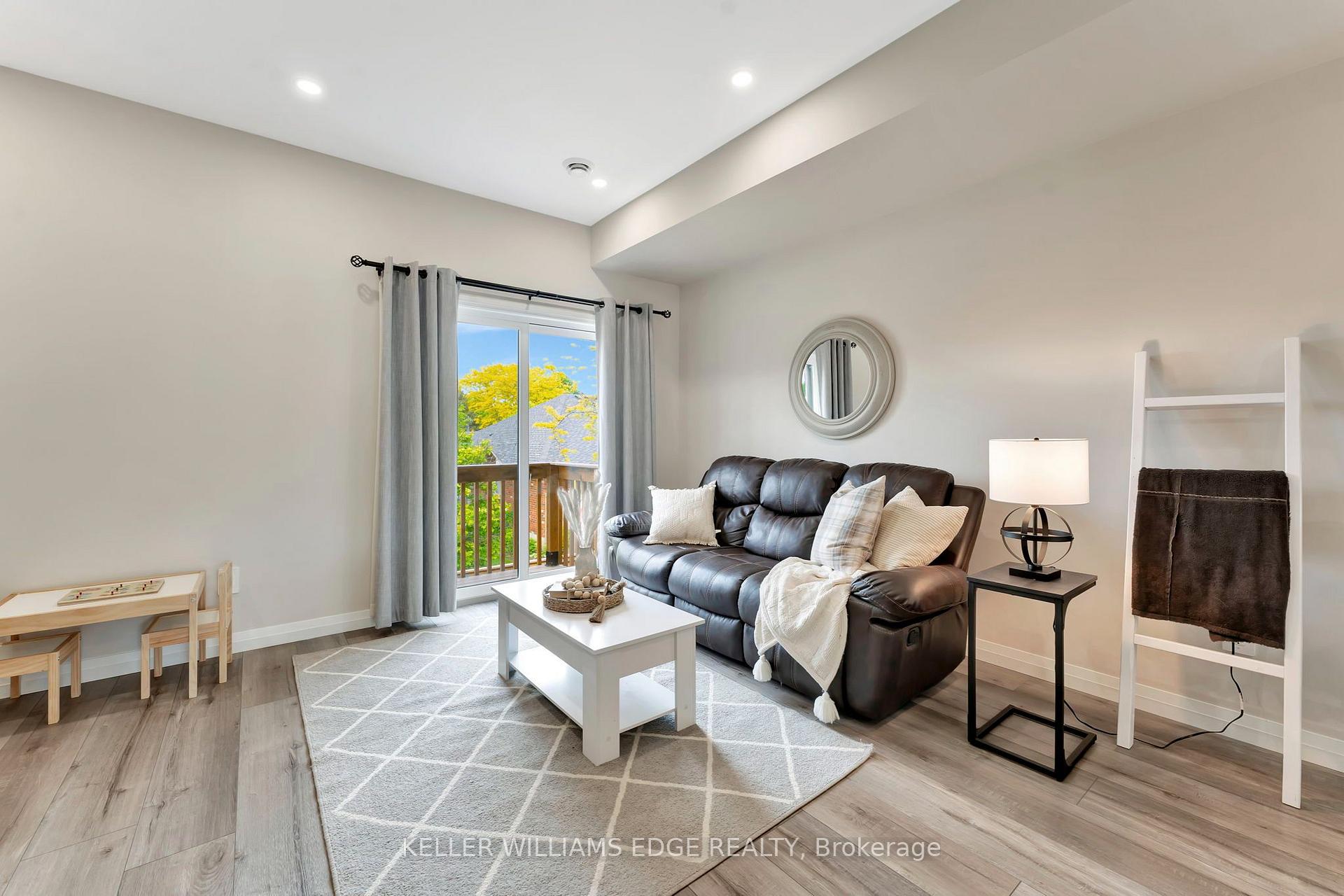 Photo 10 of Unit 32, 720 Grey Street, Brantford, Echo Place — HOMEH