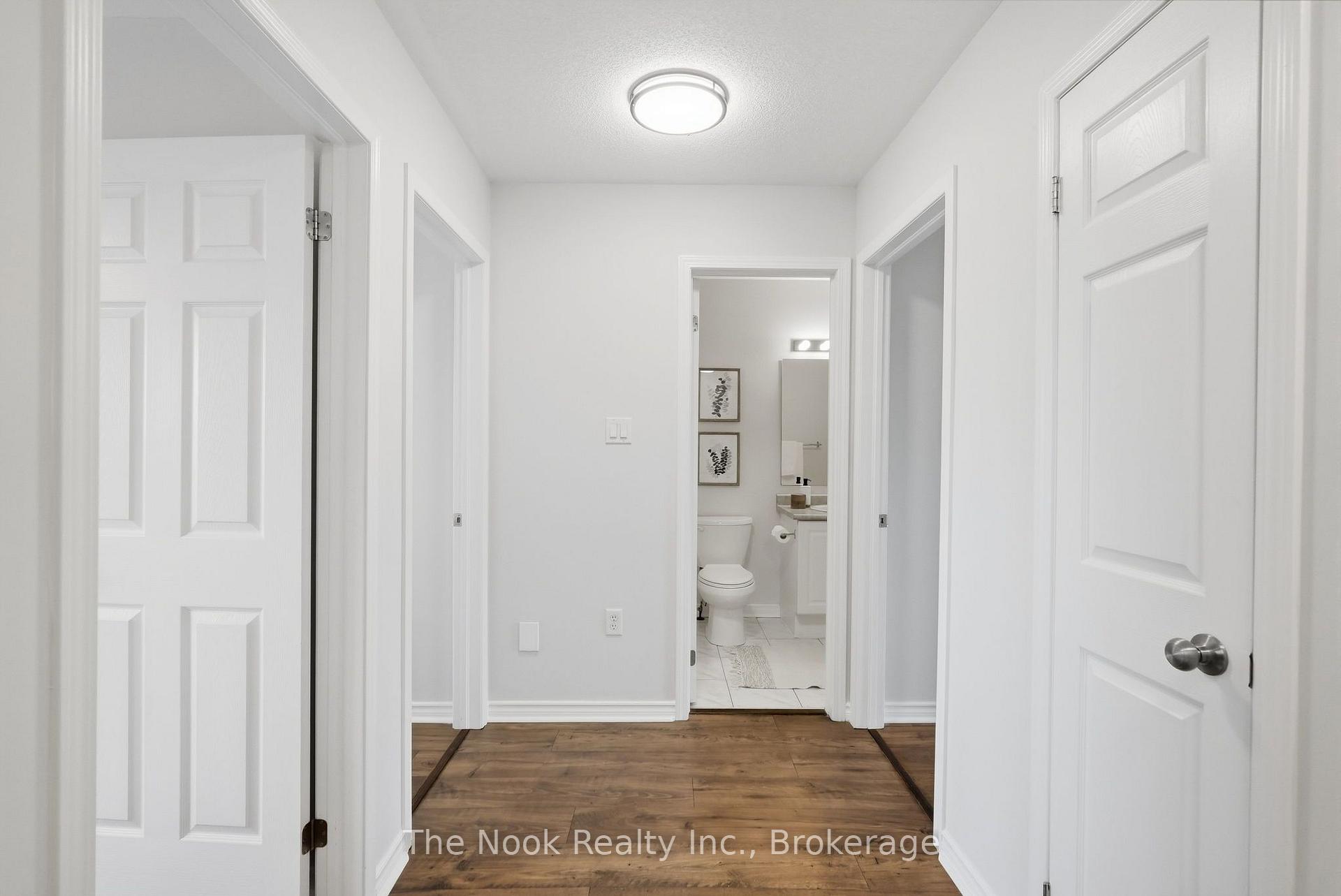 Photo 18 of 16 Annisson Court, Clarington, Bowmanville — HOMEH