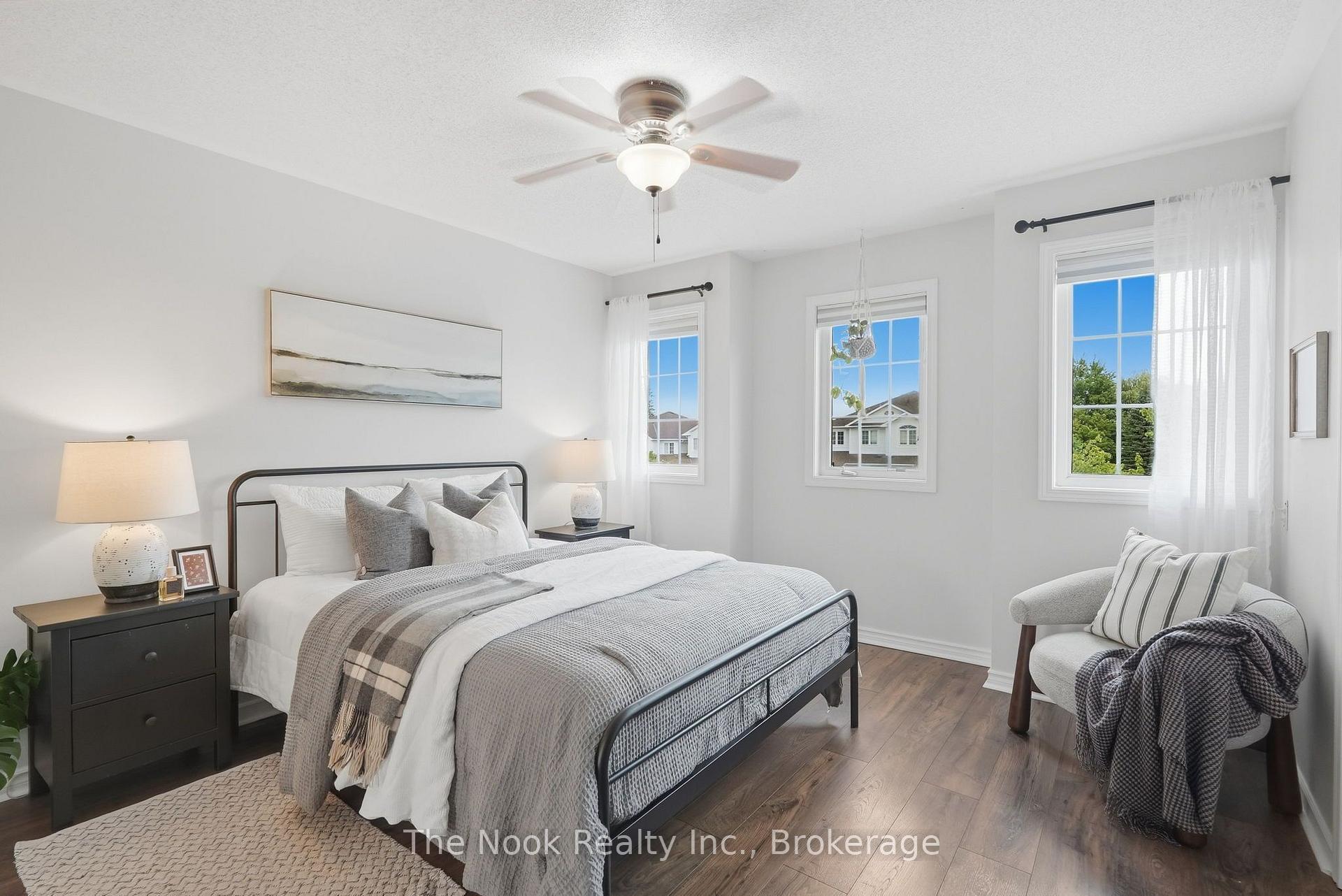 Photo 21 of 16 Annisson Court, Clarington, Bowmanville — HOMEH