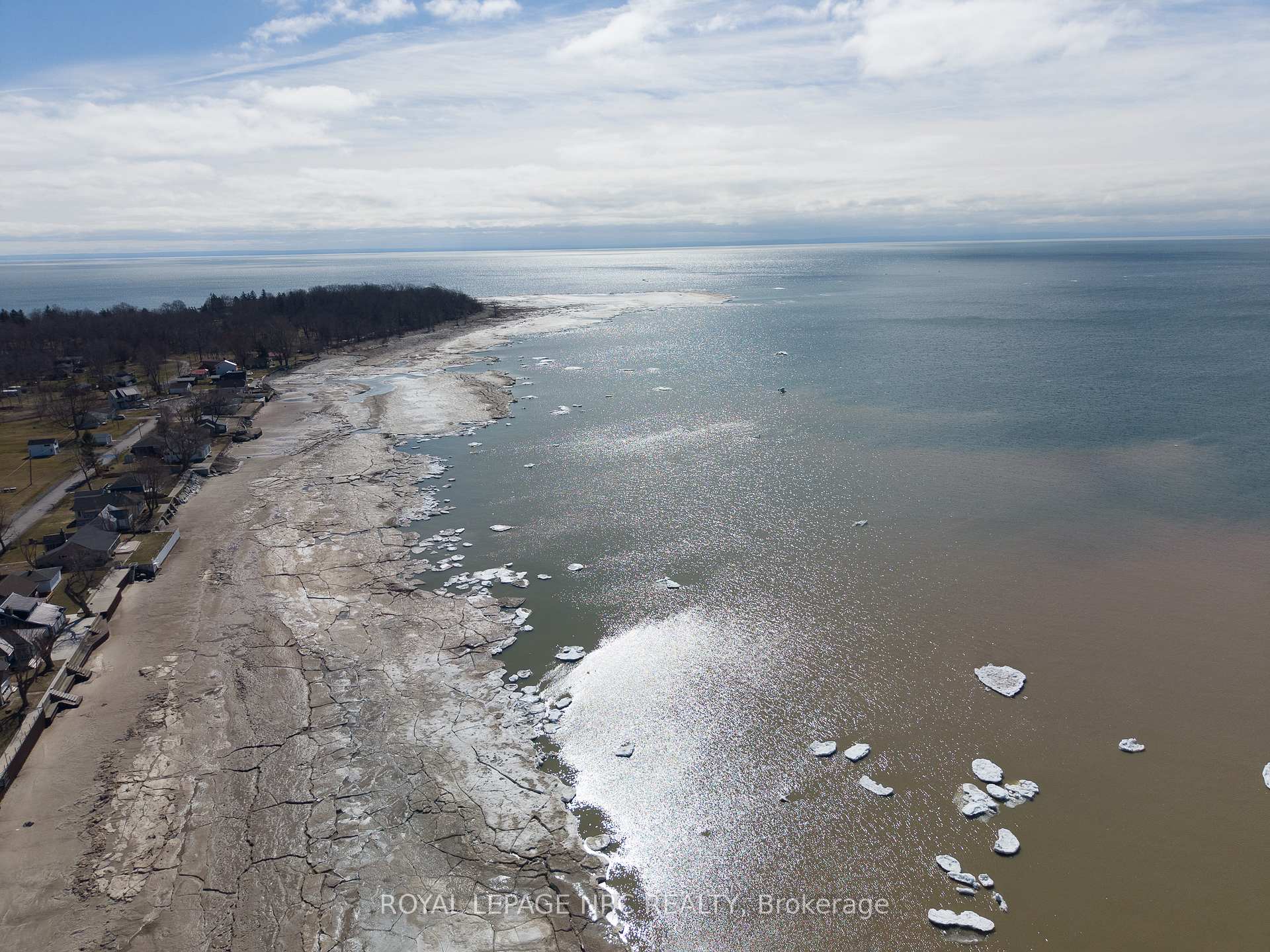 Photo 8 of 11573 Beach Road E, Wainfleet, Lakeshore — HOMEH