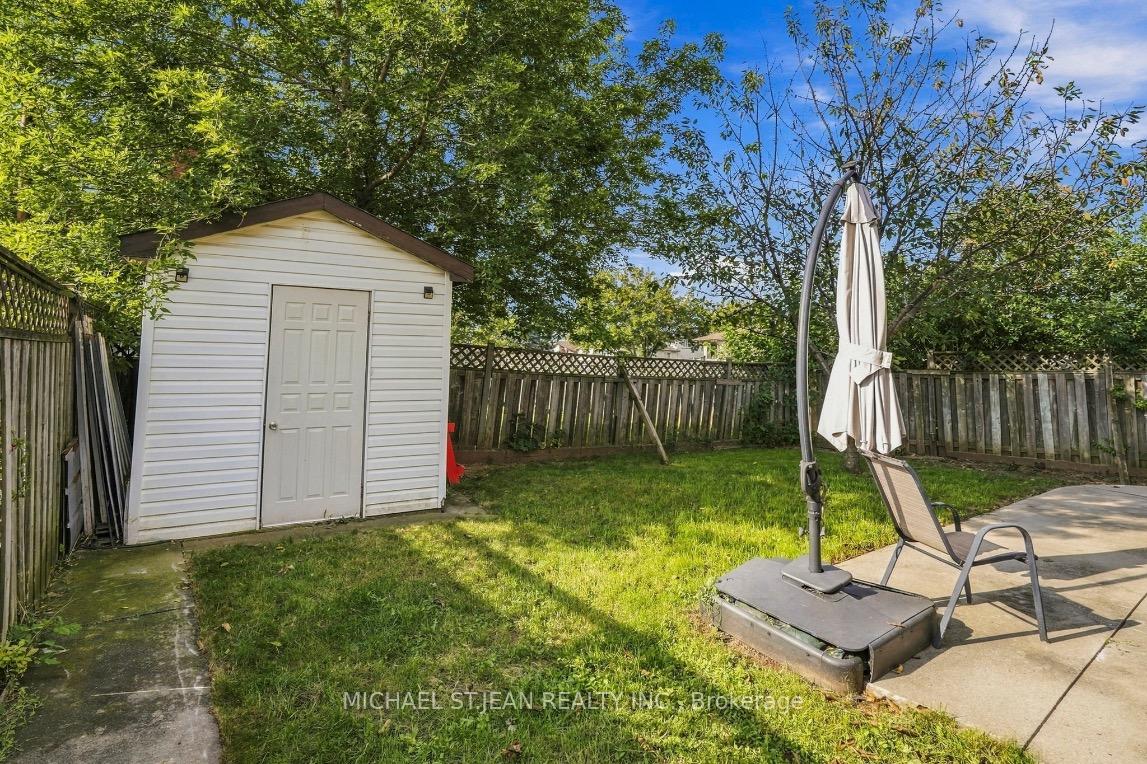 Photo 40 of 2 Hearthside Crescent, Hamilton, Stoney Creek — HOMEH