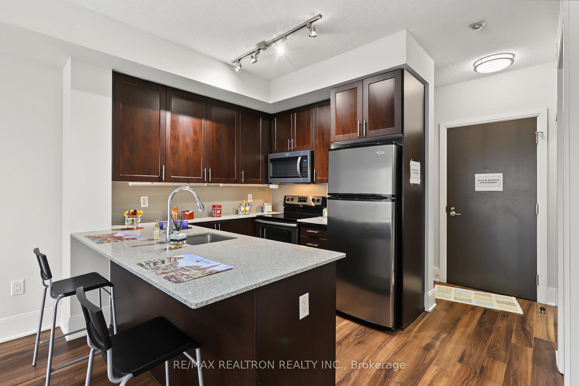 Photo 7 of Unit 722, 560 Front Street W, Toronto, Waterfront Communities — HOMEH