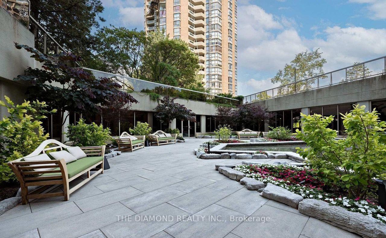 Photo 3 of Unit 1111, 89 Skymark Drive, North York, Hillcrest Village — HOMEH