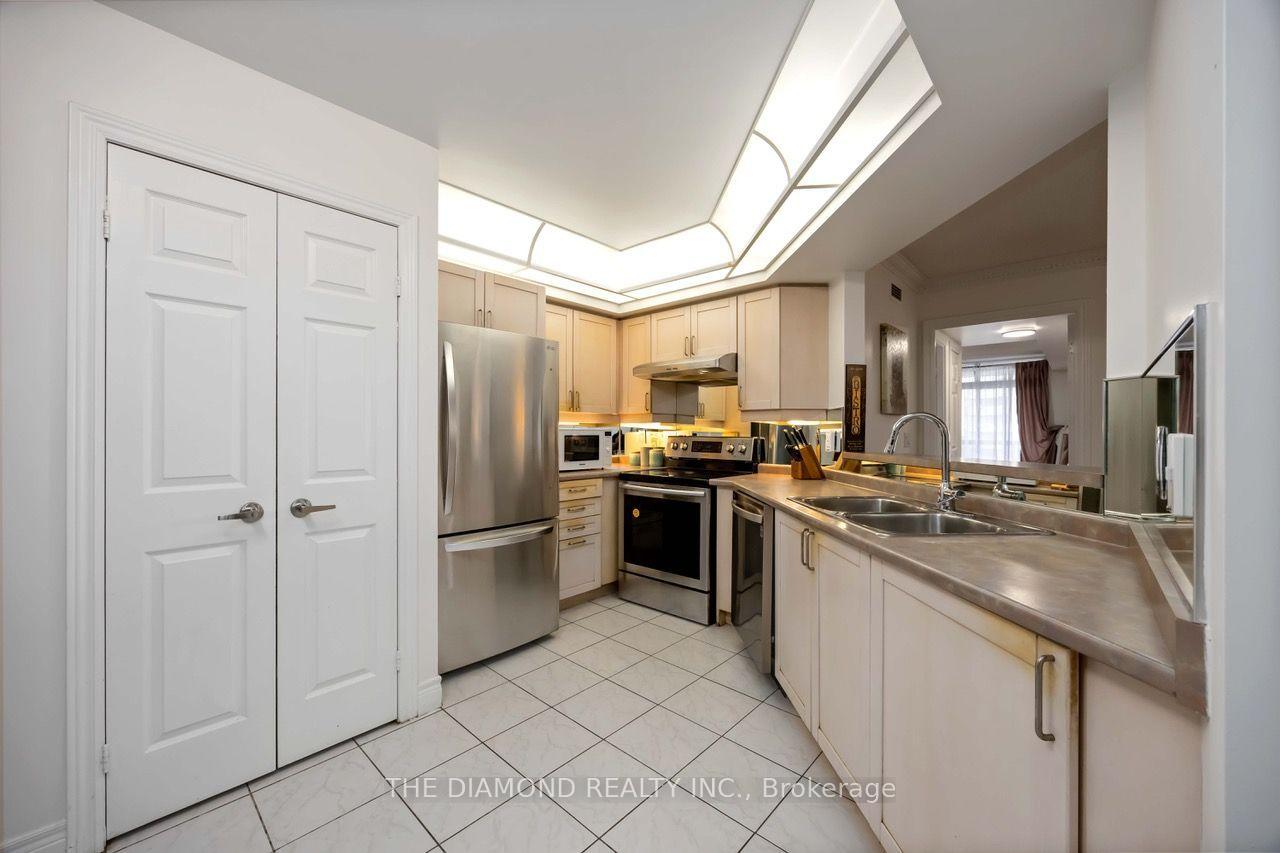 Photo 13 of Unit 1111, 89 Skymark Drive, North York, Hillcrest Village — HOMEH