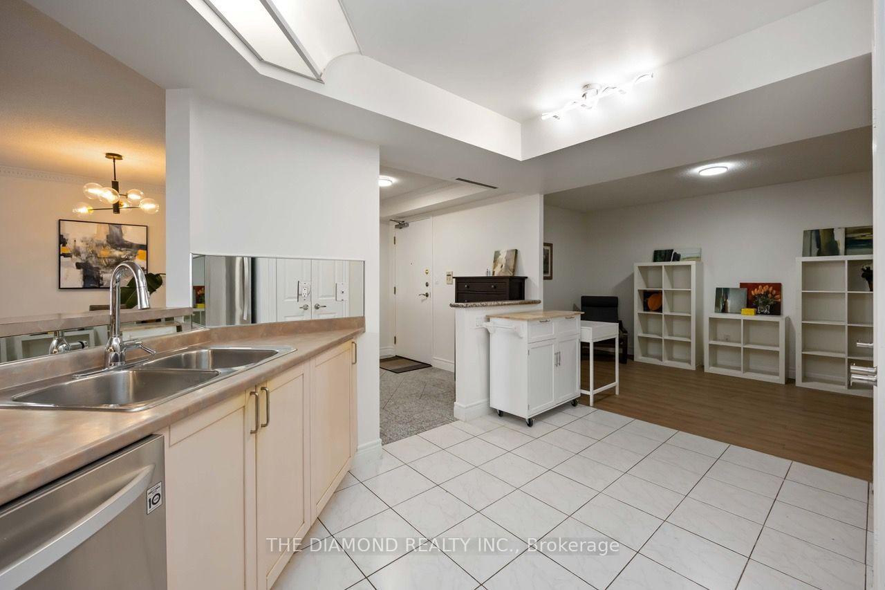 Photo 14 of Unit 1111, 89 Skymark Drive, North York, Hillcrest Village — HOMEH
