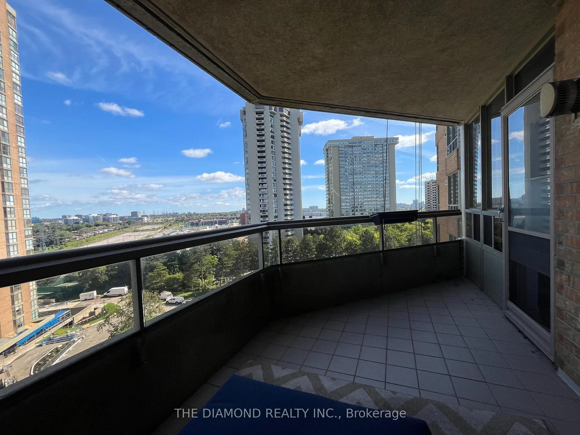 Photo 33 of Unit 1111, 89 Skymark Drive, North York, Hillcrest Village — HOMEH