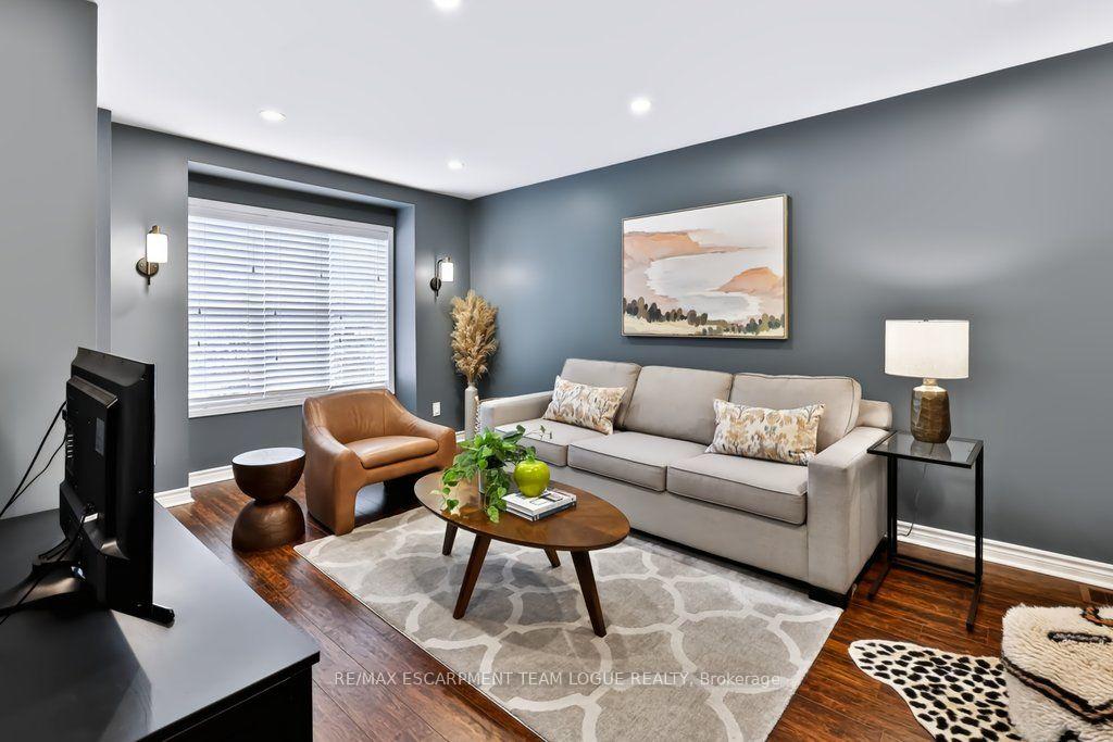 Photo 4 of Unit 43, 2531 Northampton Boulevard, Burlington, Headon — HOMEH