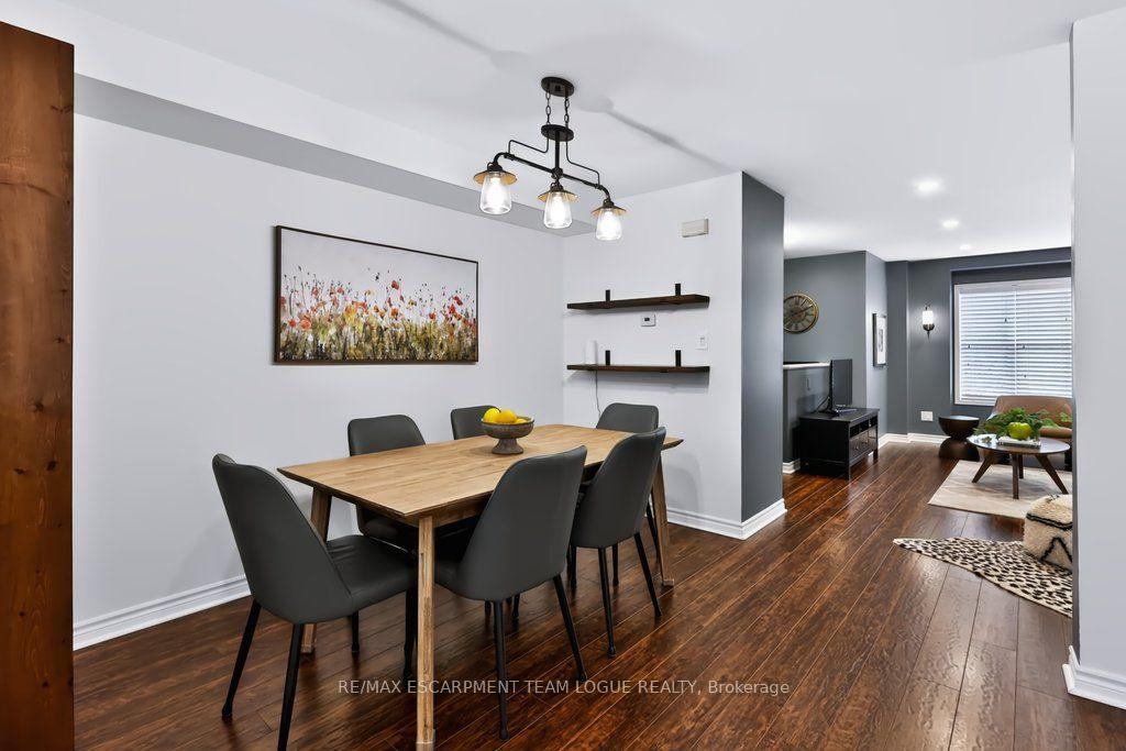 Photo 8 of Unit 43, 2531 Northampton Boulevard, Burlington, Headon — HOMEH