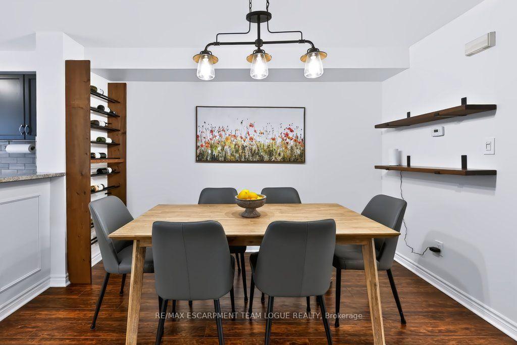 Photo 9 of Unit 43, 2531 Northampton Boulevard, Burlington, Headon — HOMEH