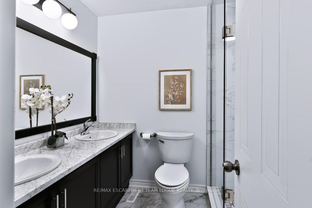 Photo 21 of Unit 43, 2531 Northampton Boulevard, Burlington, Headon — HOMEH