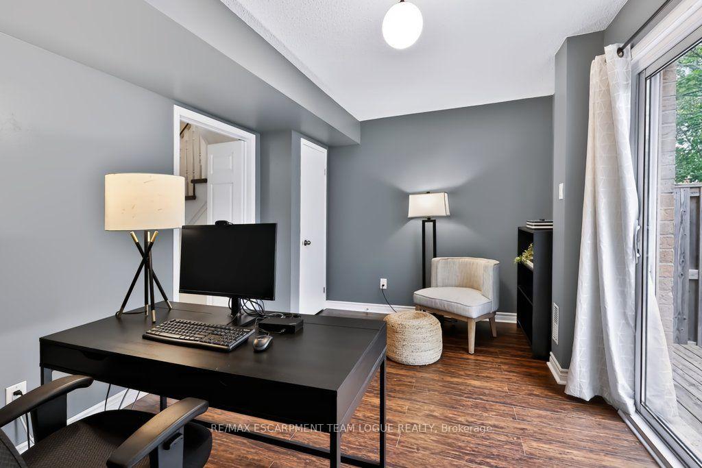 Photo 25 of Unit 43, 2531 Northampton Boulevard, Burlington, Headon — HOMEH
