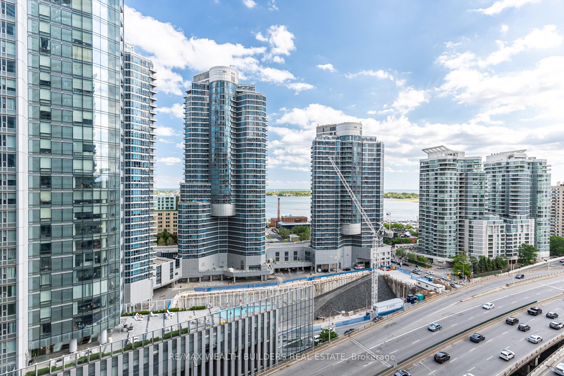 Photo 8 of Unit 1403, 12 York Street, Toronto, Waterfront Communities — HOMEH