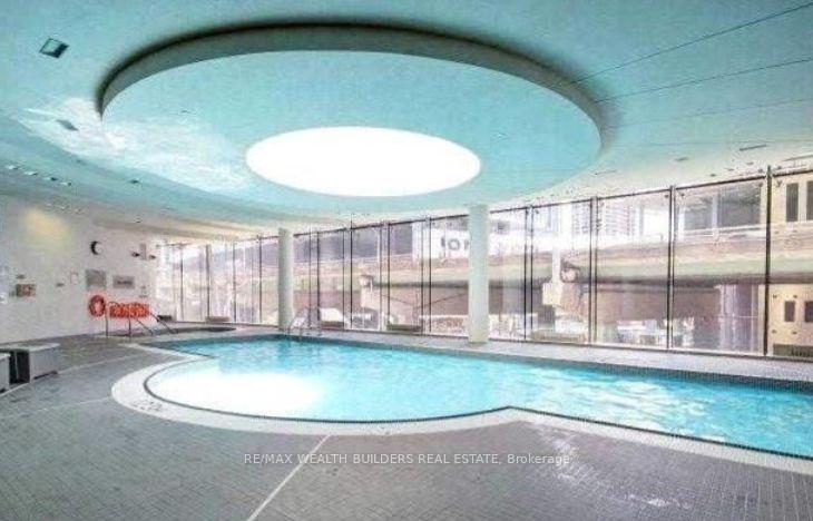 Photo 14 of Unit 1403, 12 York Street, Toronto, Waterfront Communities — HOMEH