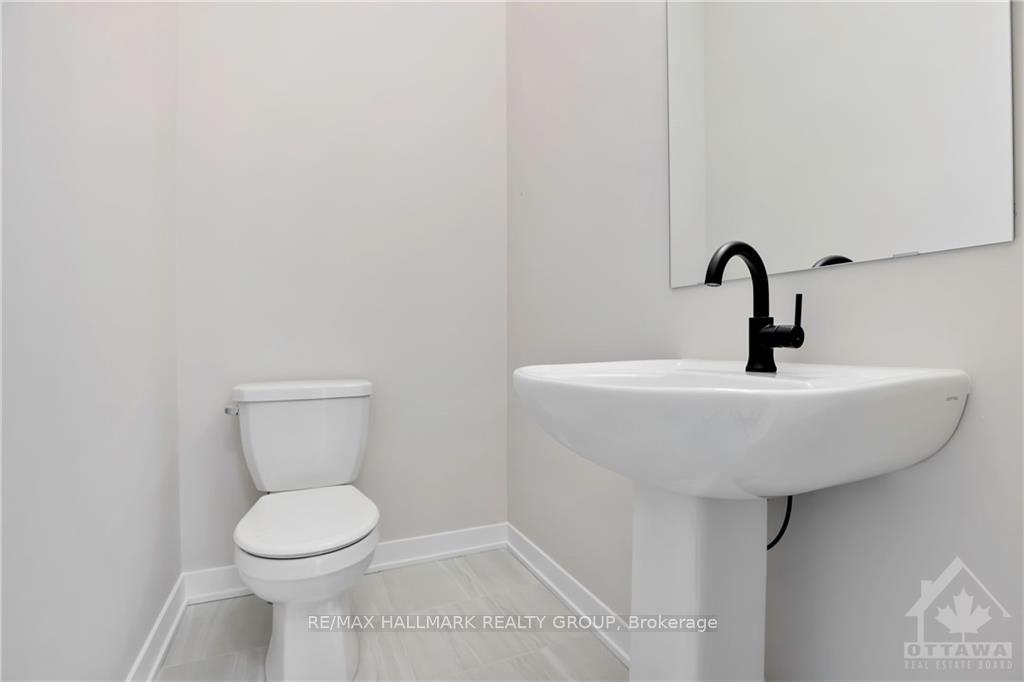 Photo 11 of 3061 Travertine Way, Ottawa, Barrhaven - Half Moon Bay — HOMEH
