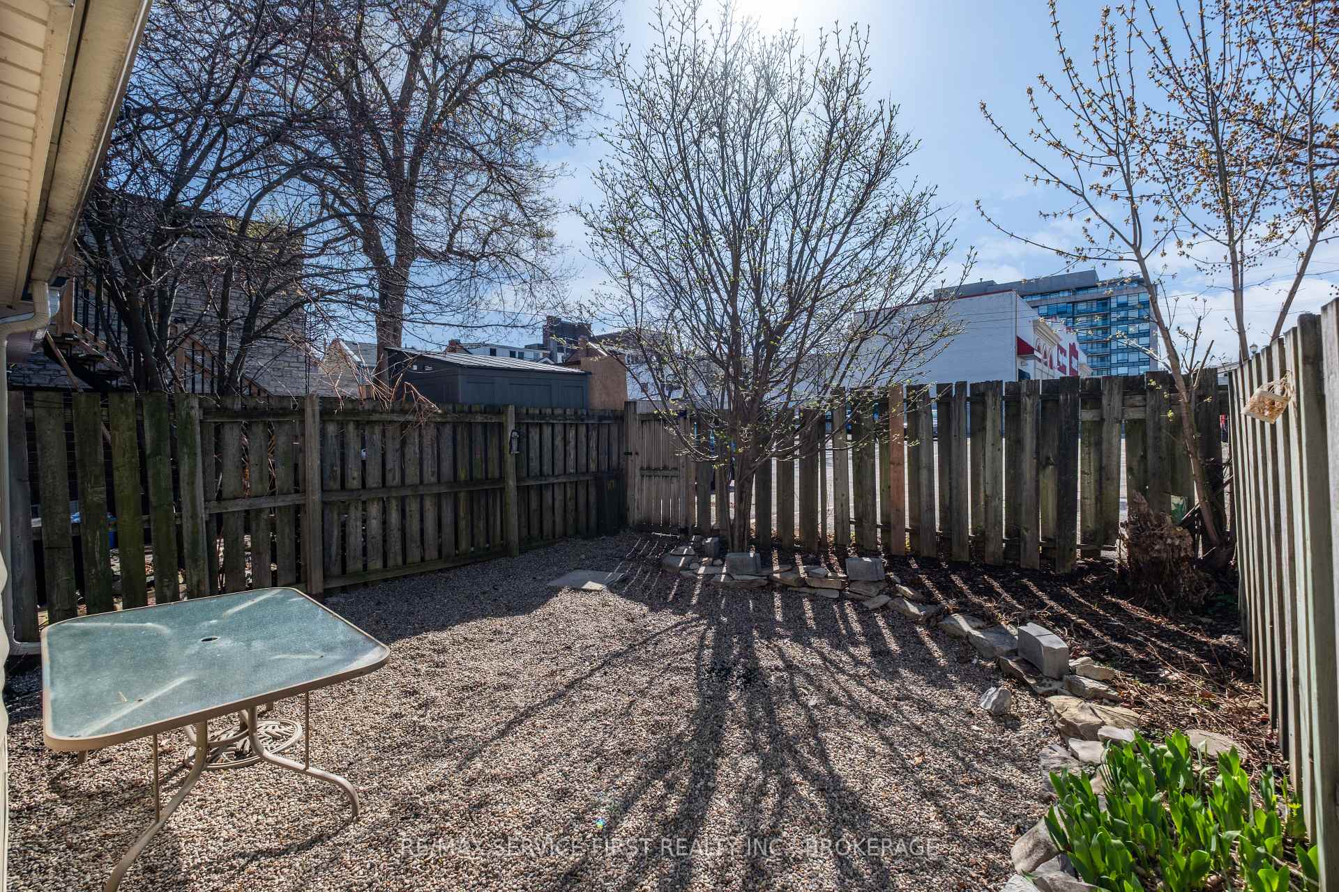 Photo 20 of 240 Wellington Street, Kingston, East of Sir John A. Blvd — HOMEH
