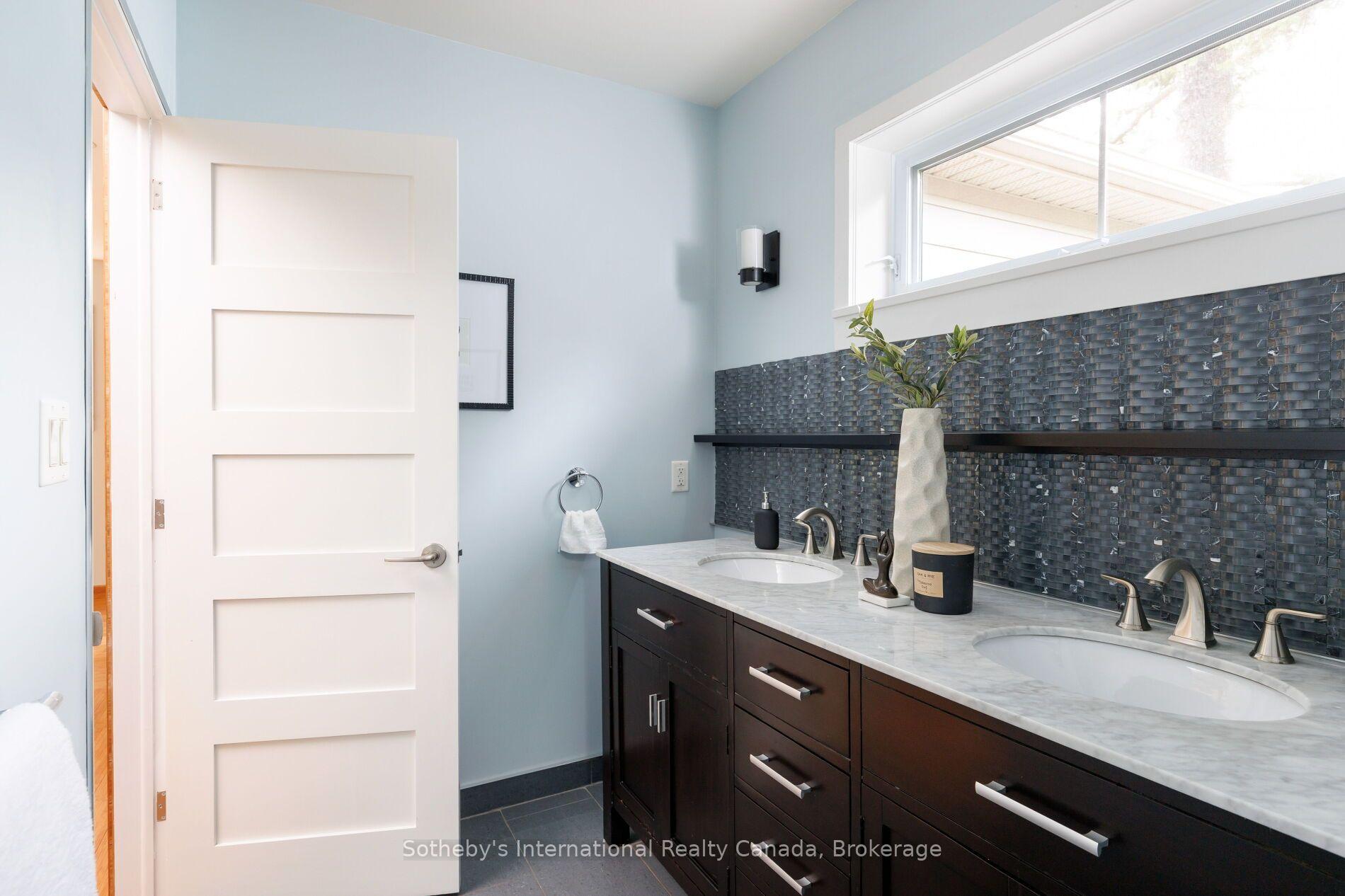 Photo 57 of 1318 Ario Road, Oakville, Morrison — HOMEH