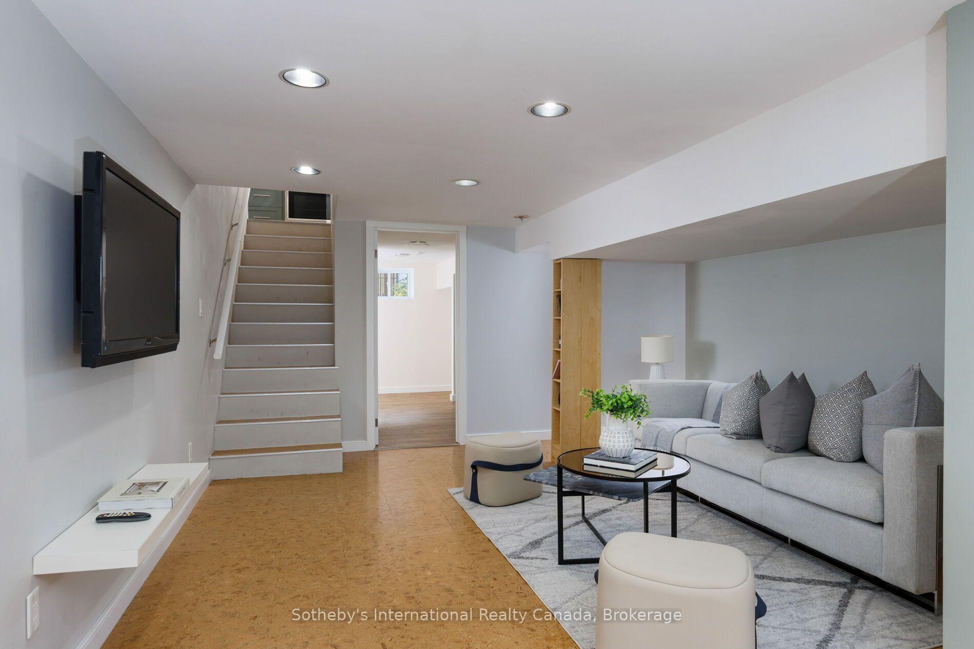 Photo 68 of 1318 Ario Road, Oakville, Morrison — HOMEH