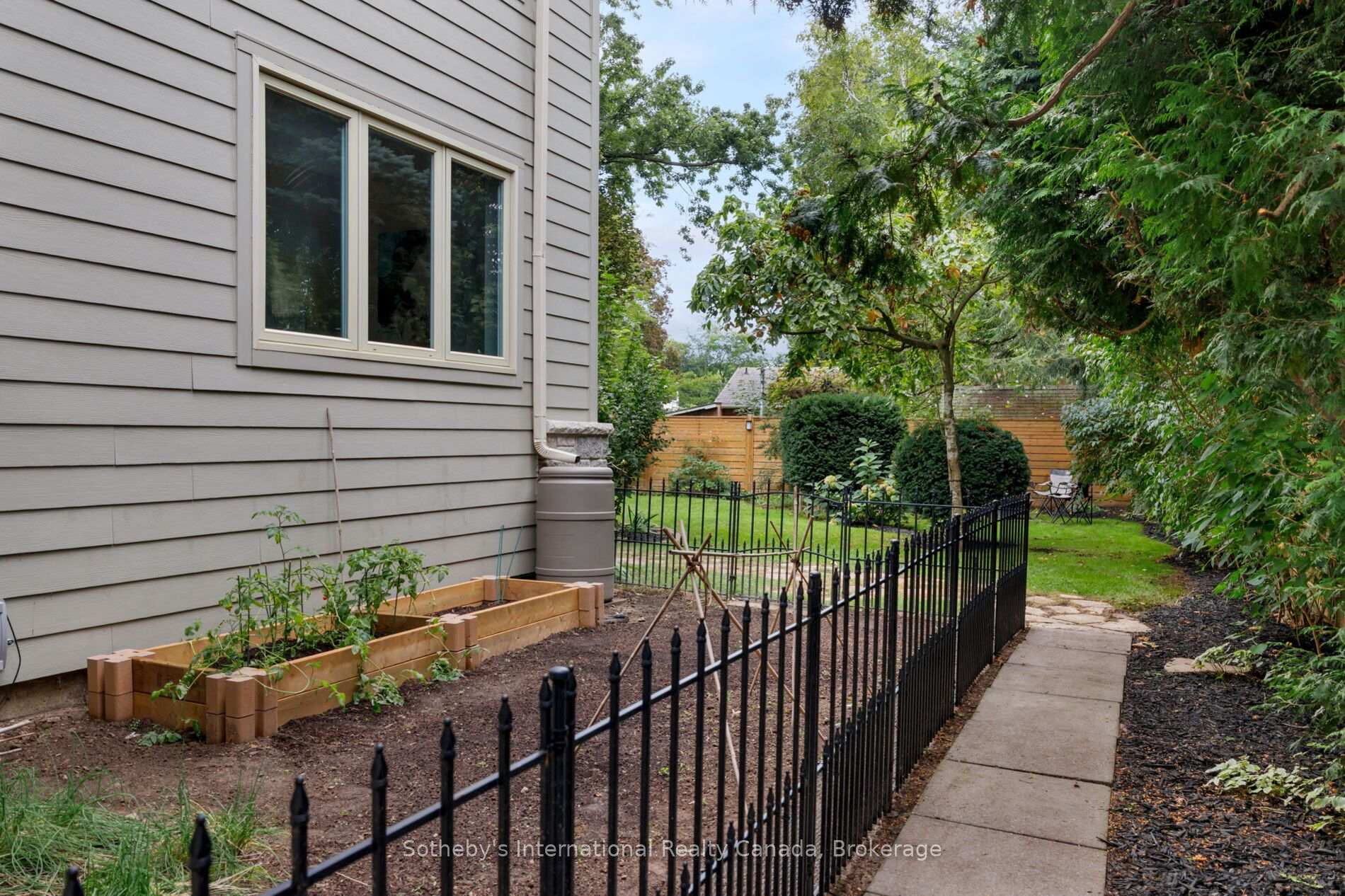 Photo 81 of 1318 Ario Road, Oakville, Morrison — HOMEH