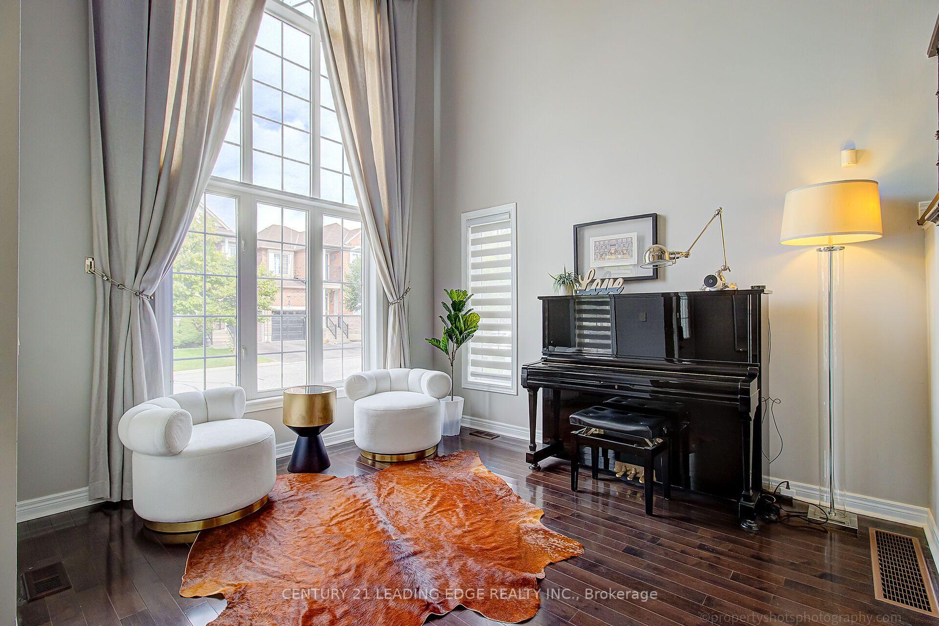 Photo 3 of 9 Florelle Drive, Markham, Wismer — HOMEH